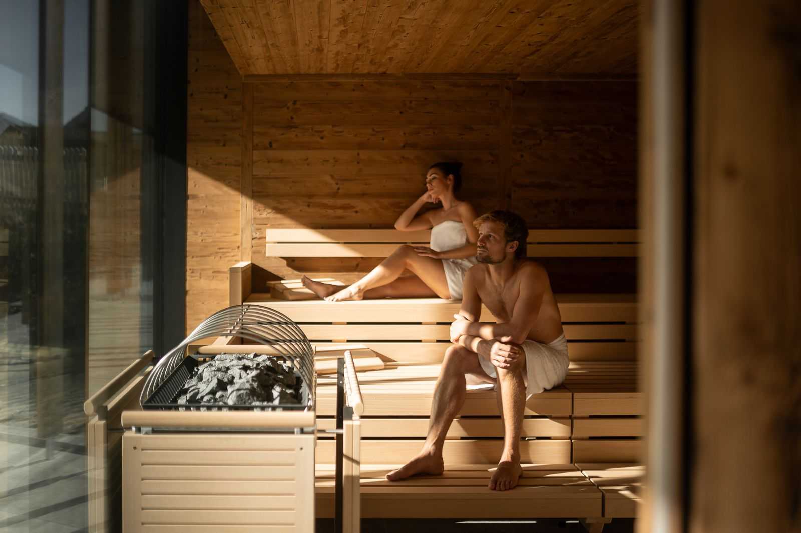 Adea Wellness Sauna Paar