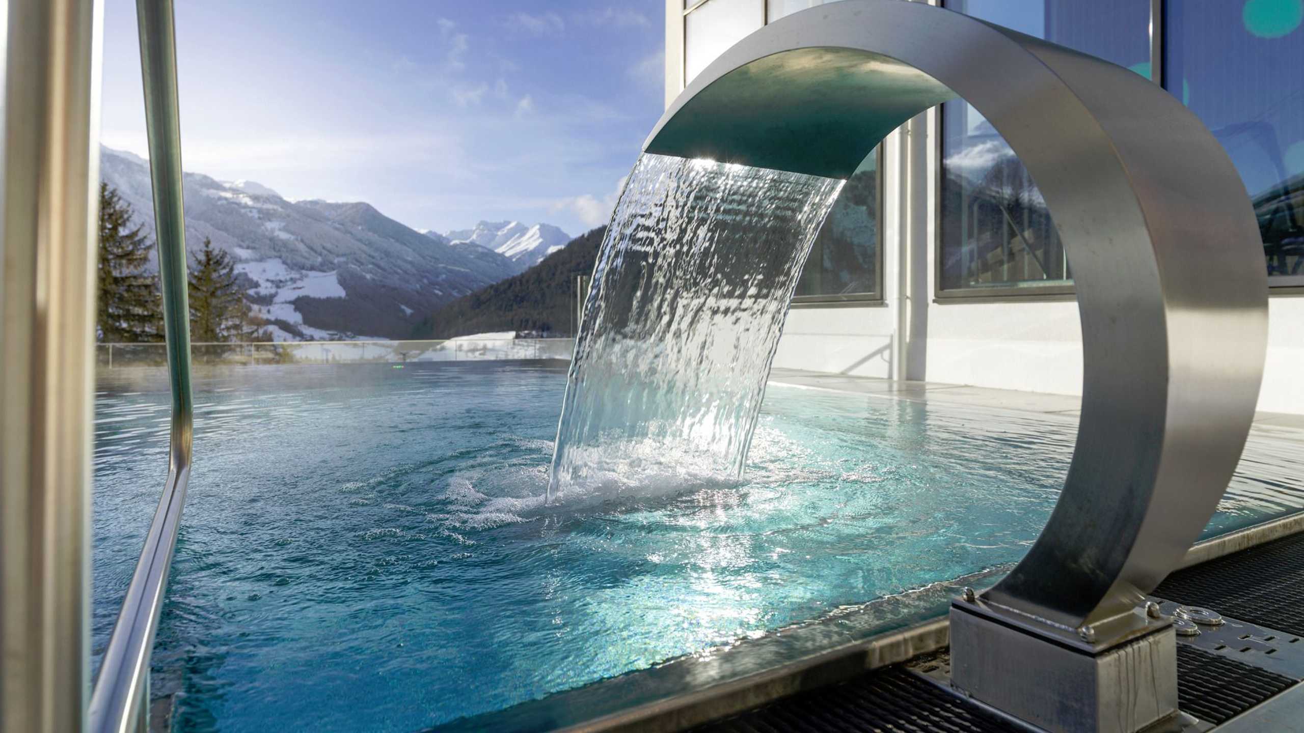 Goldried Pool Winter2