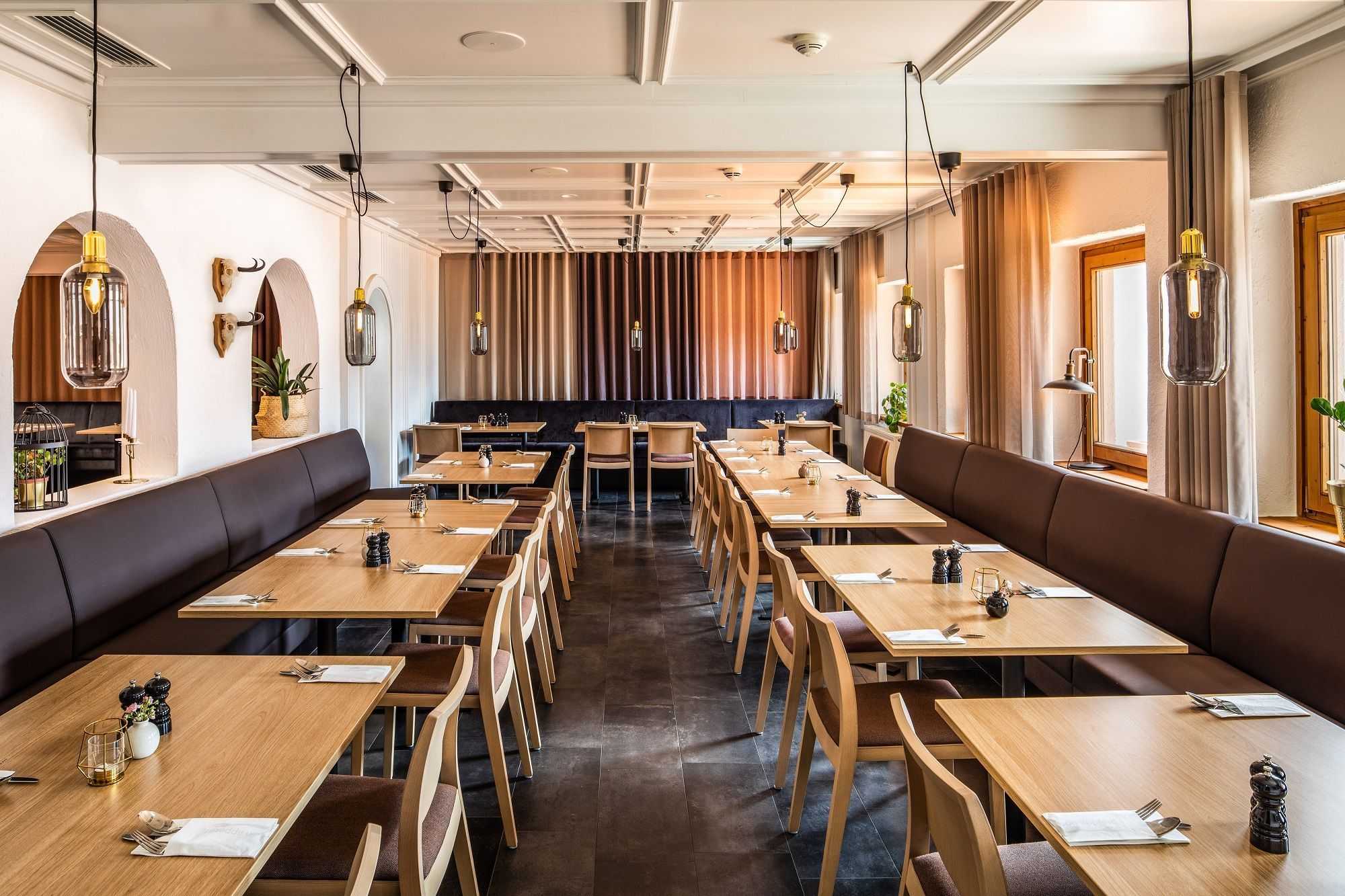 Goldried Restaurant2