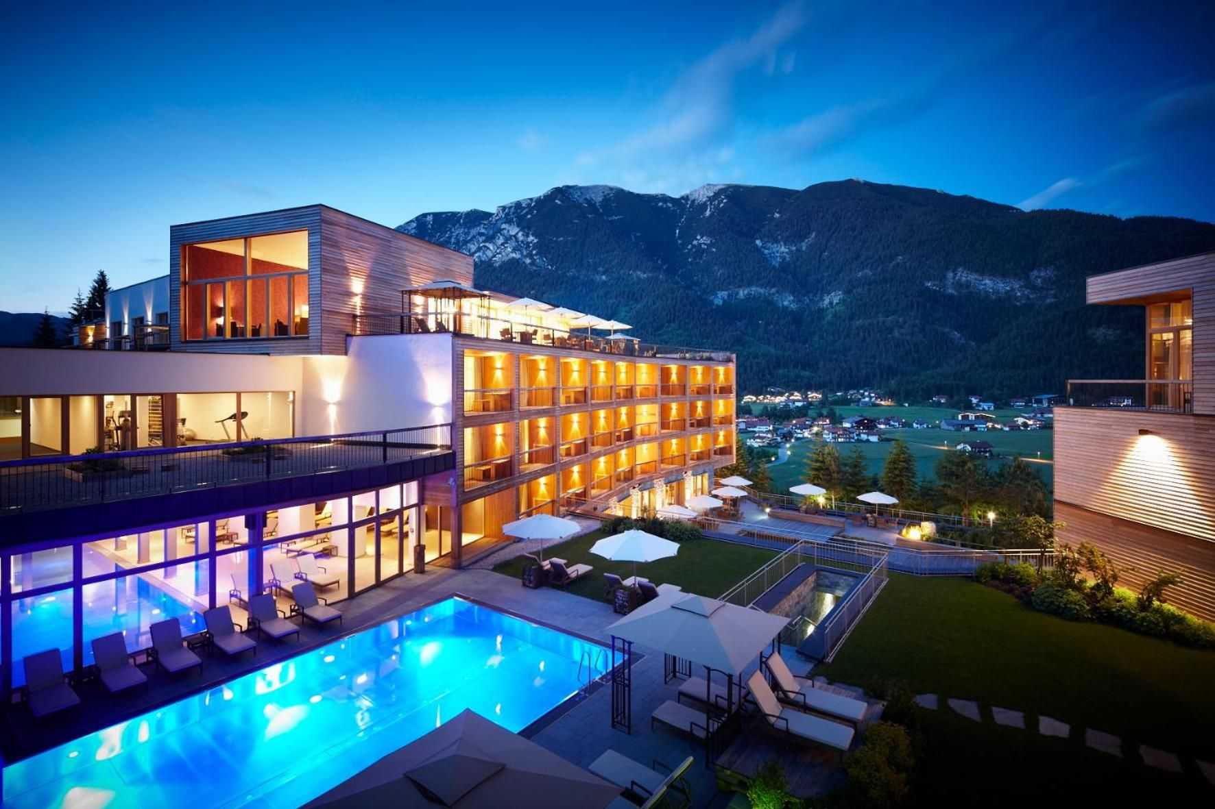 Kronthaler Haus Abend