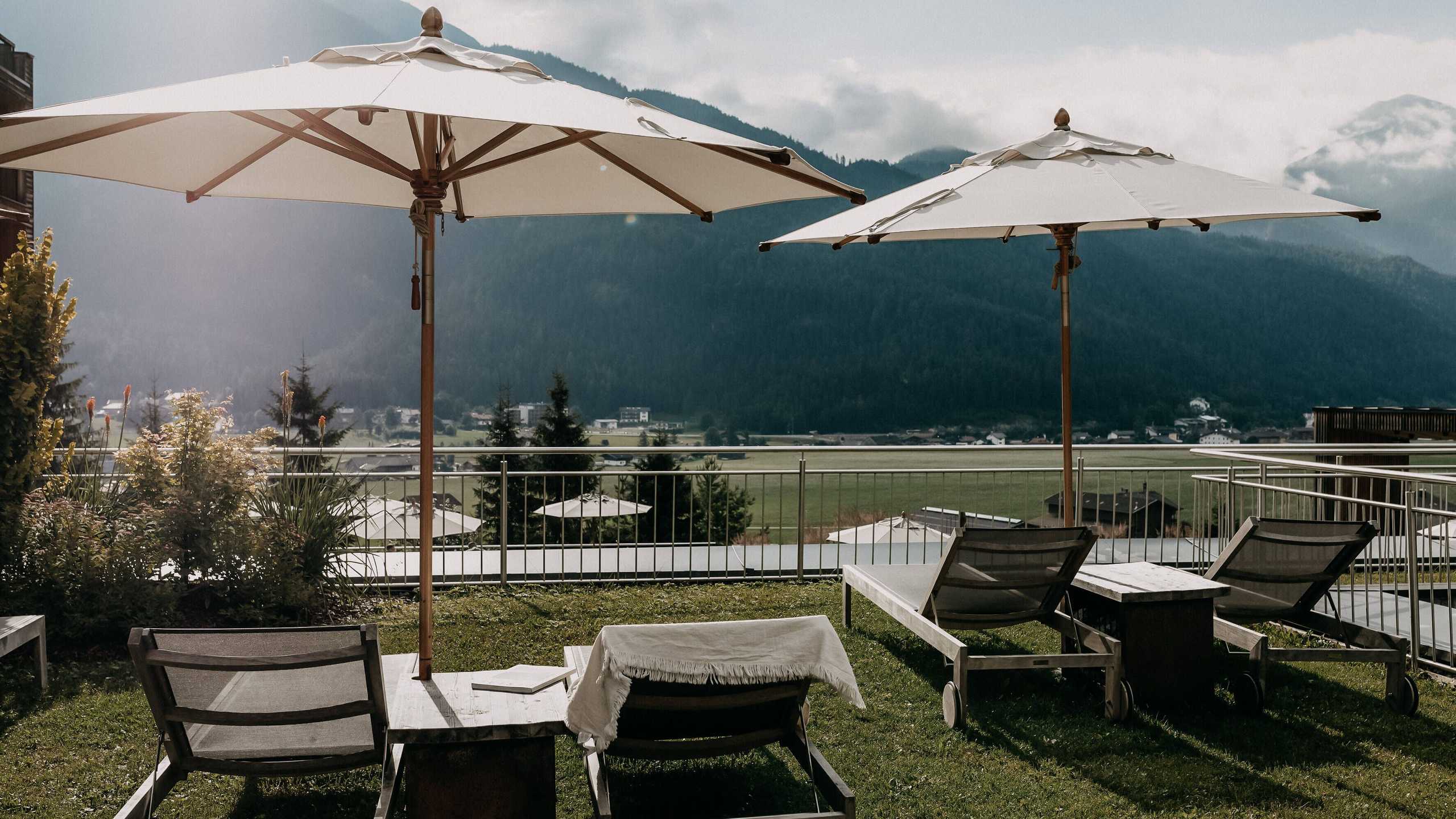 Kronthaler Pool Liegen2