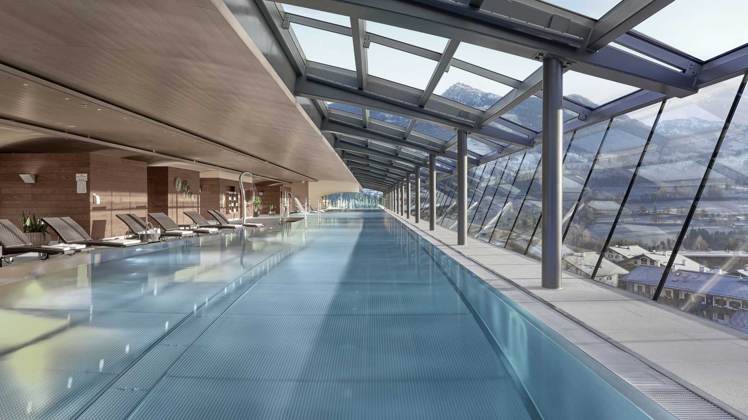 Lebenberg Wellness Hallenbad