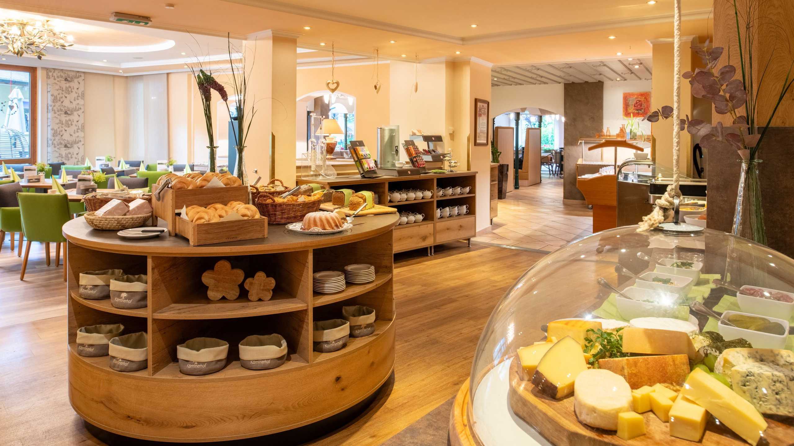 Kaerntnerhof Buffet3