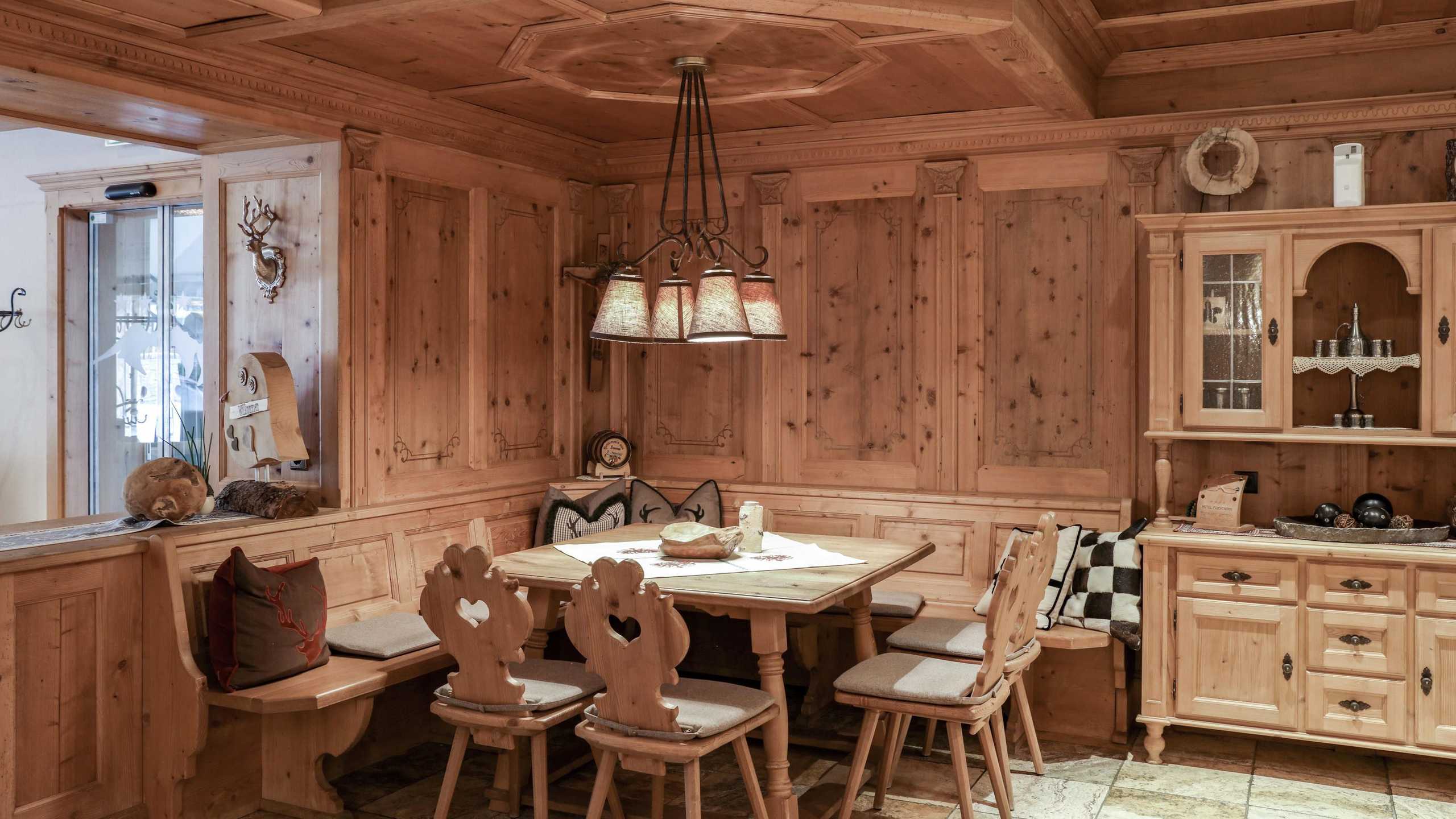 Fluchthorn Restaurant Stube