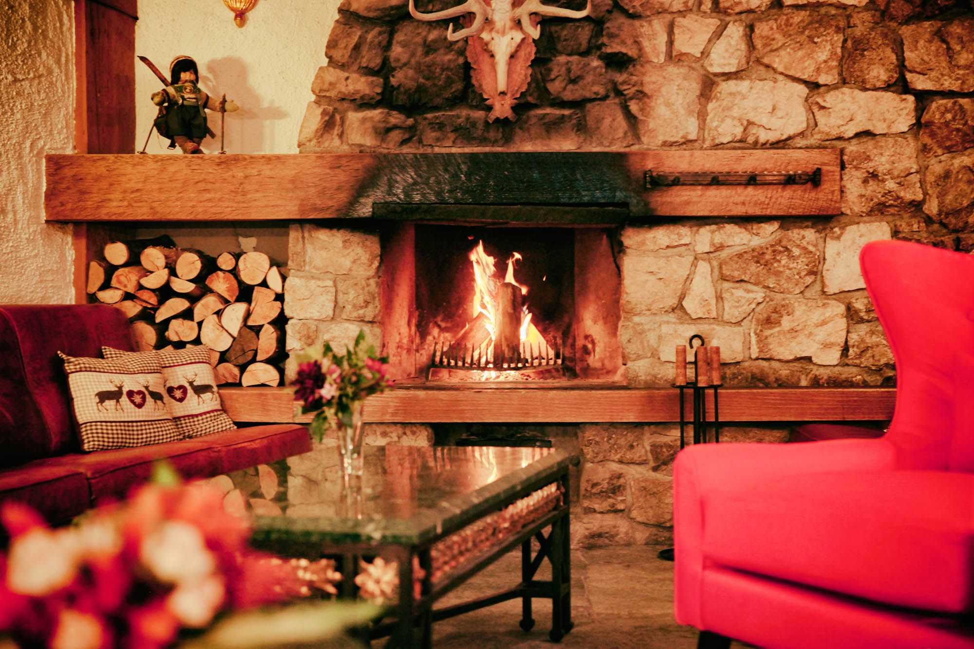 Bavaria Lounge Kamin