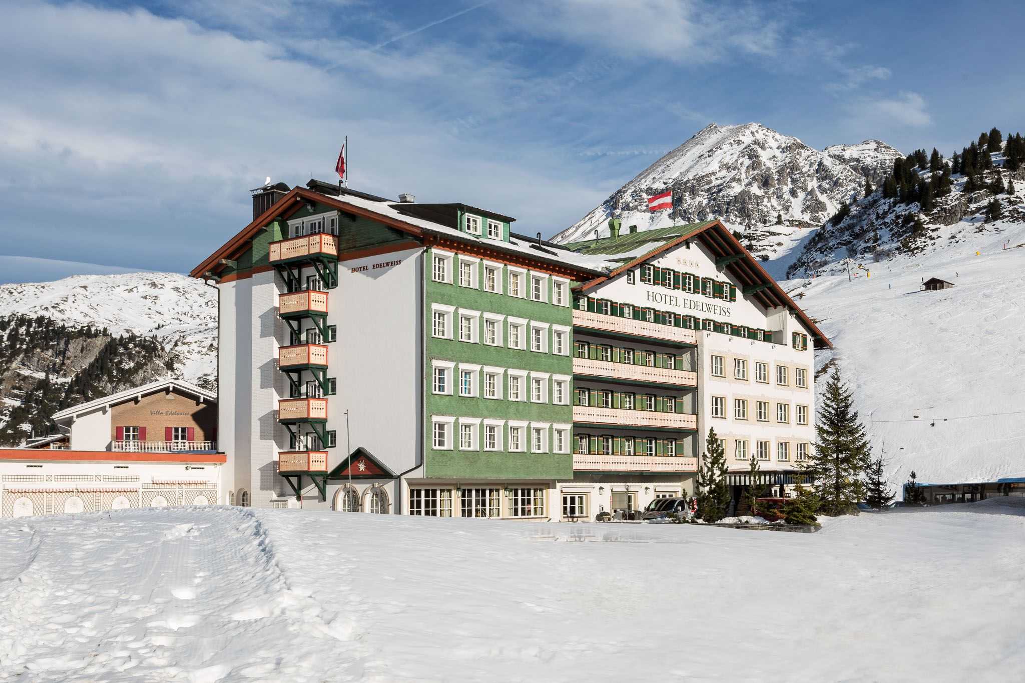 Edelweiss Hotel Winter2