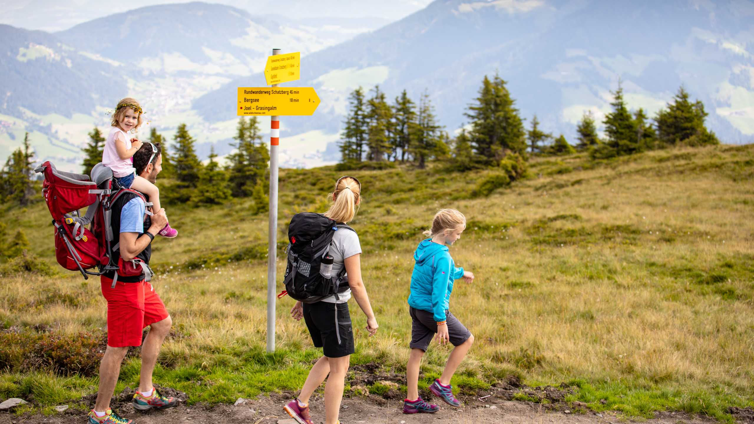Wildschoenau Niederau Wandern Familie Schatzberg