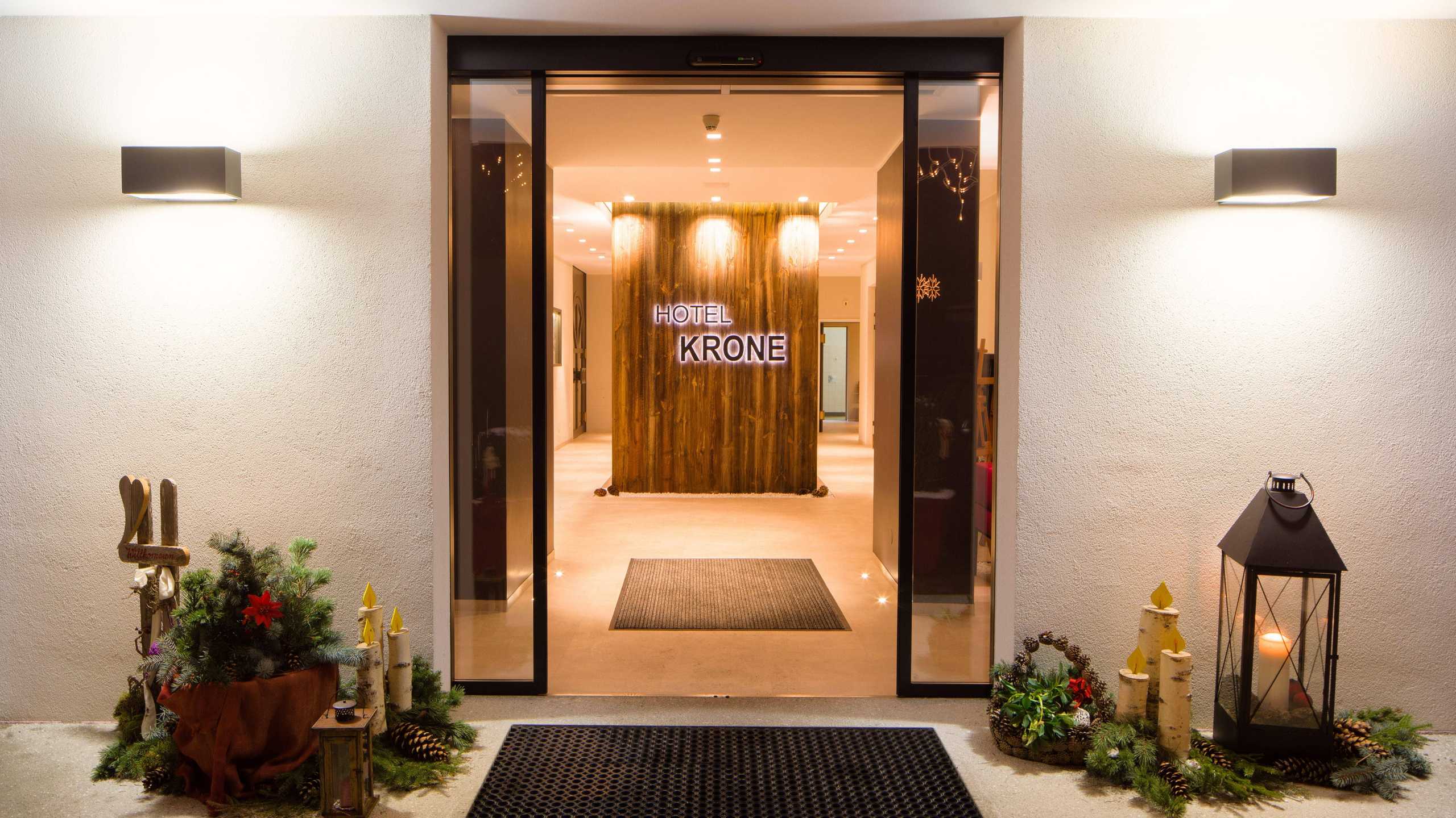 Krone Hotel Eingang