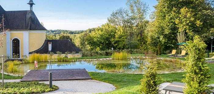 Rosenau Schwimmteich