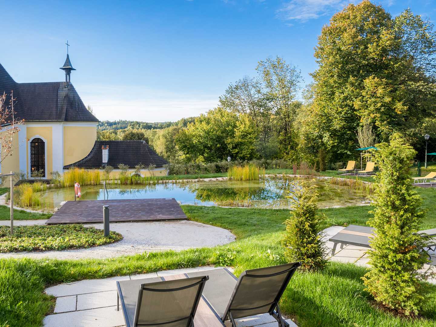 Rosenau Schwimmteich