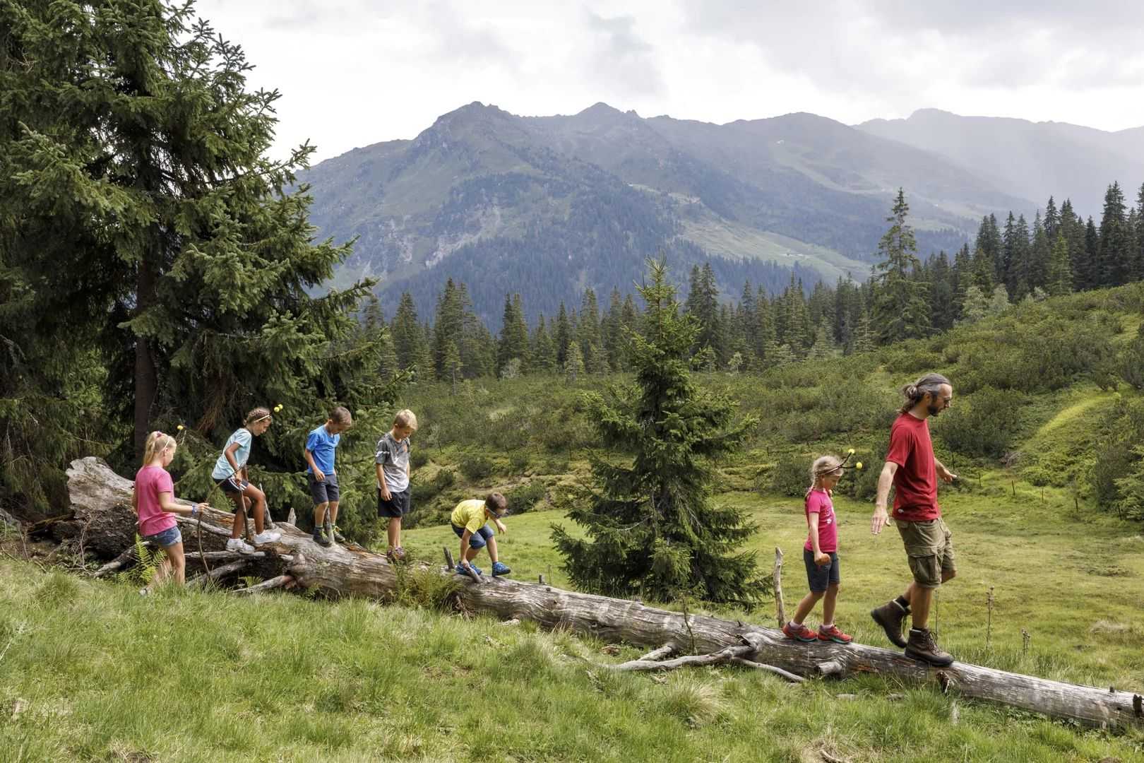 Dorfplatzl Kinderbetreung