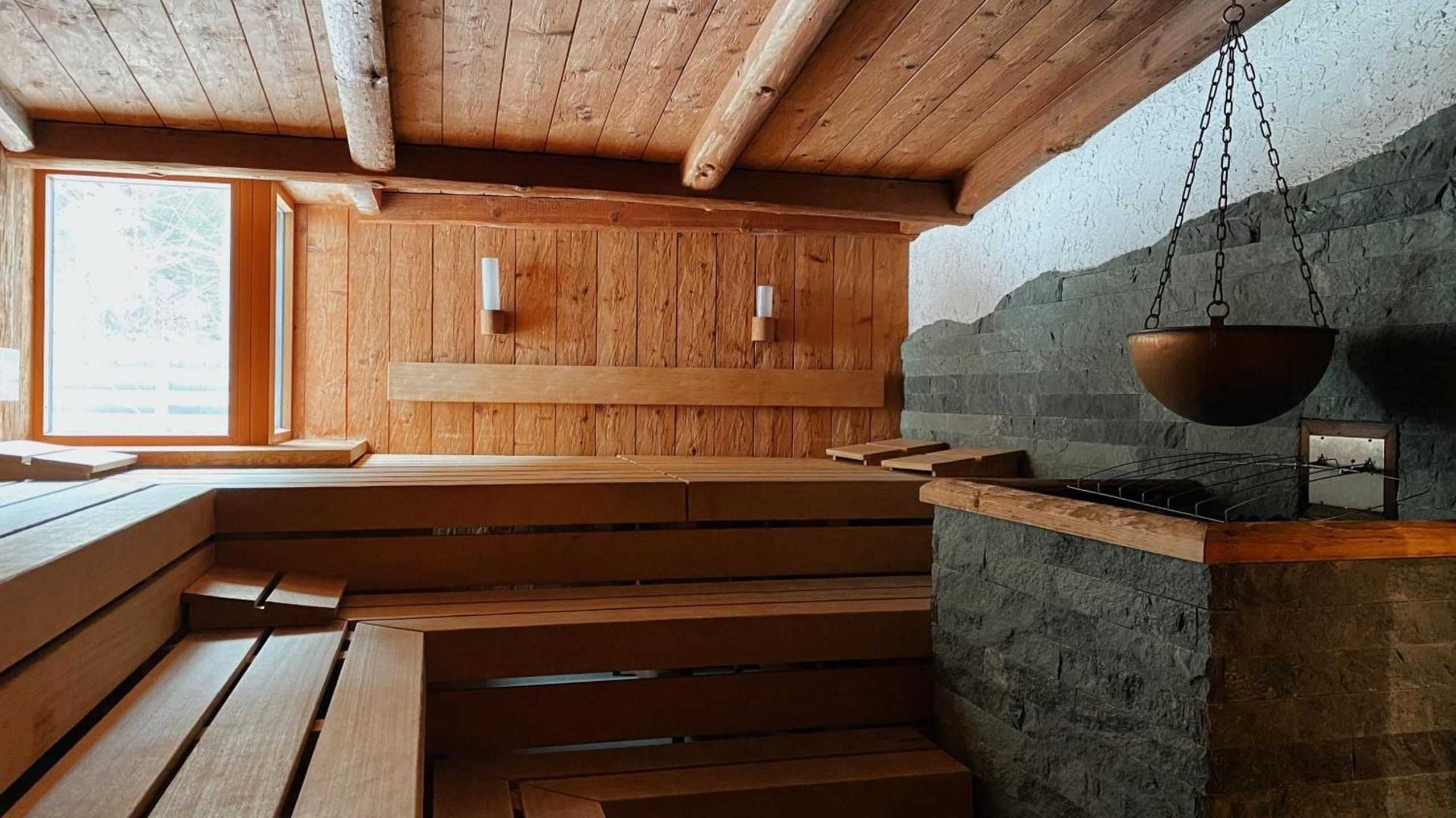 Zedernklang Wellness Sauna3