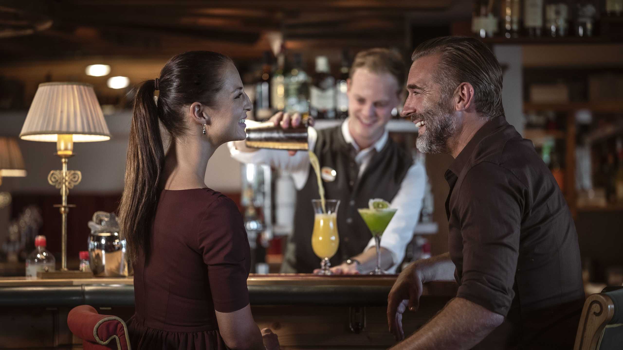 Kirchenwirt Bar Paar2