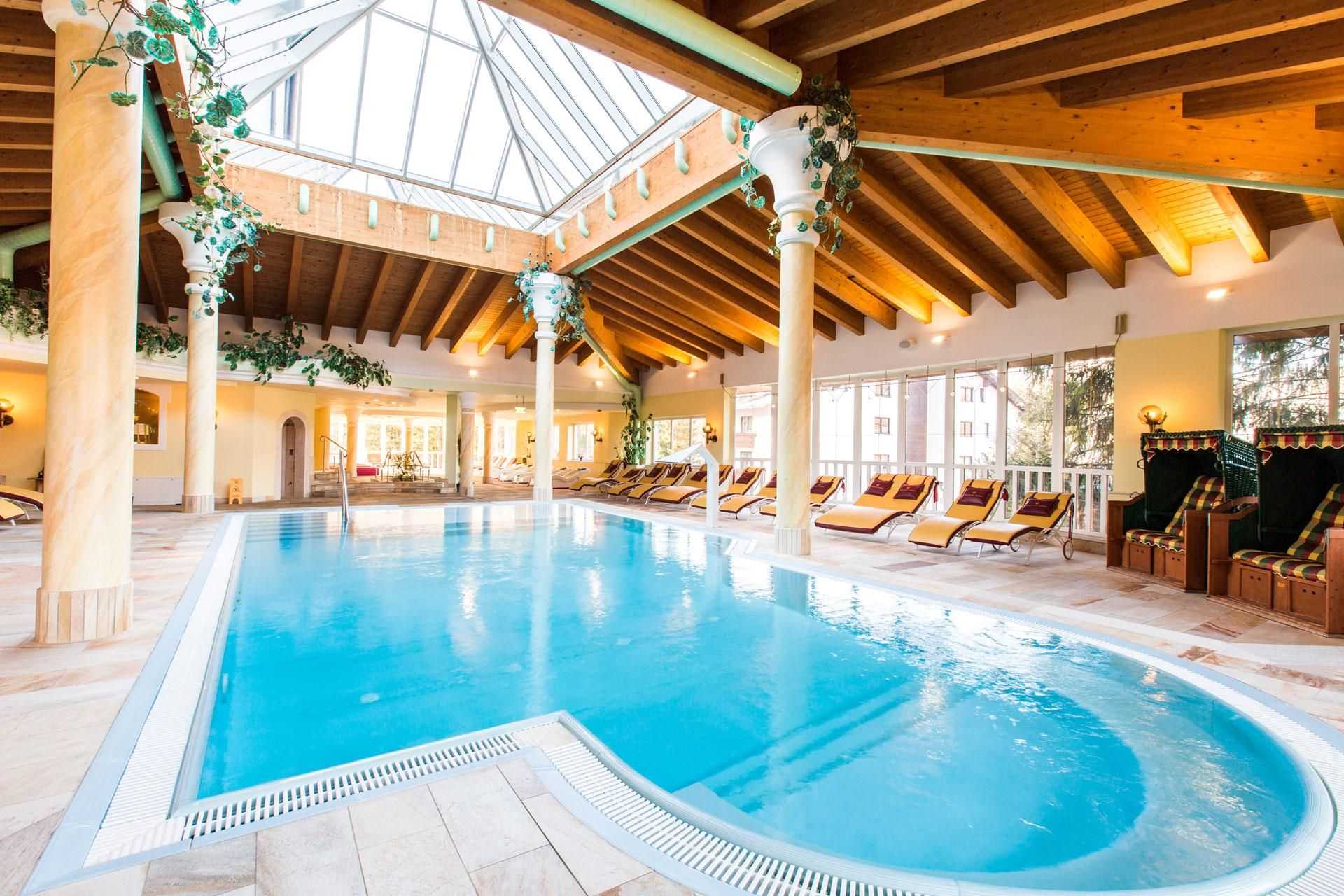 Seefeld Wellness Hallenbad