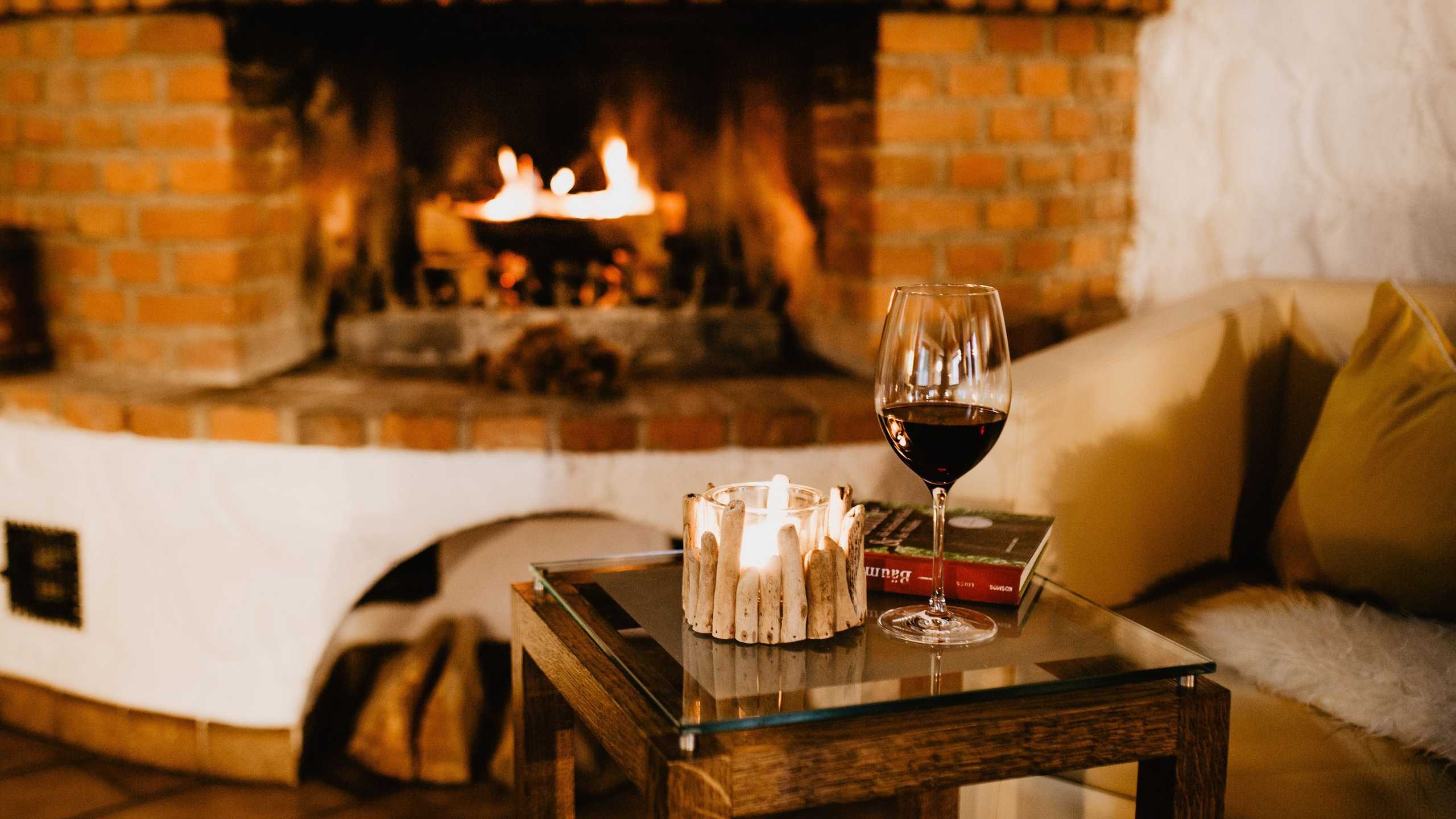 Schuetterbad Kamin Wein