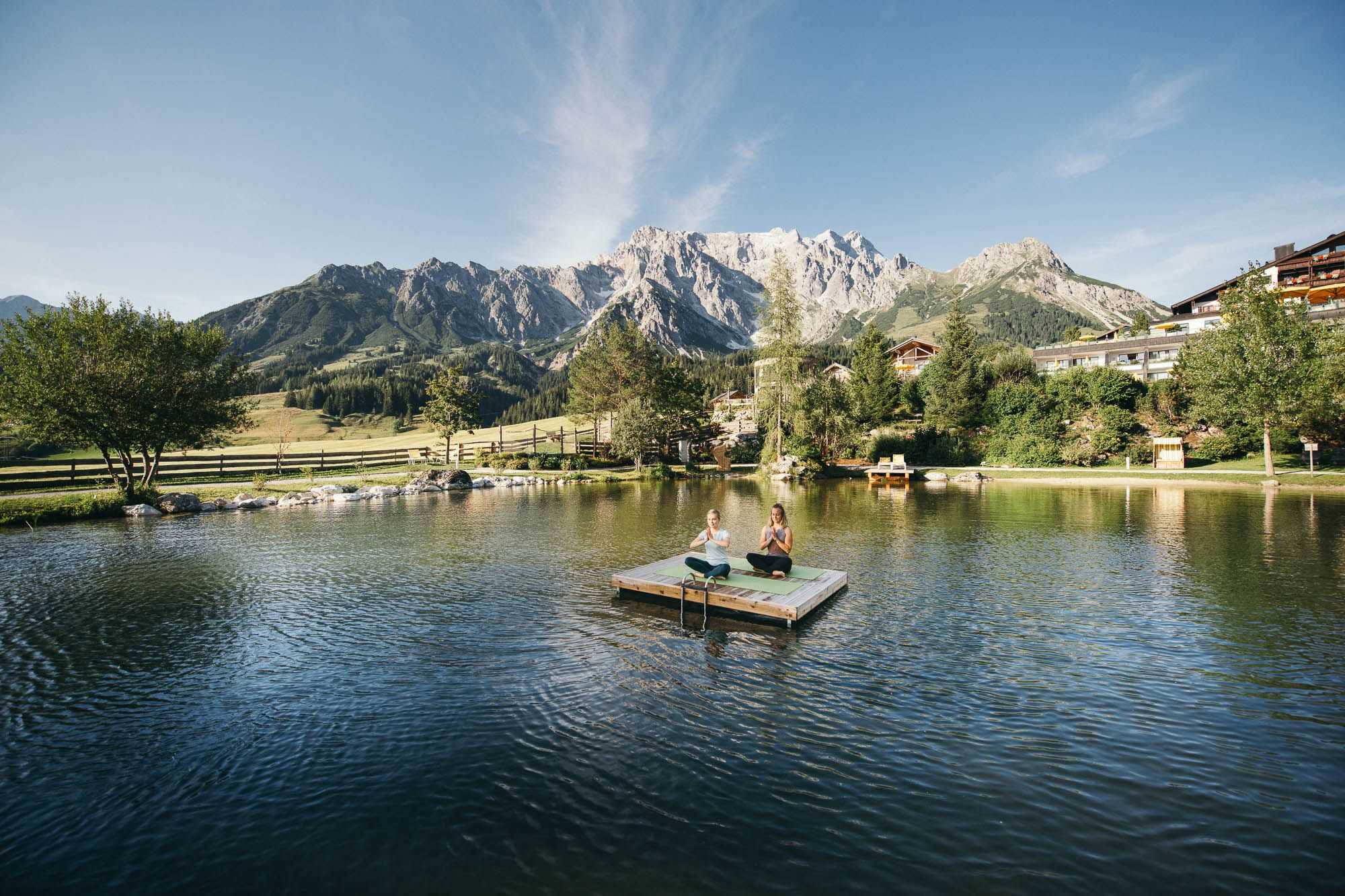 Uebergossene Teich Yoga