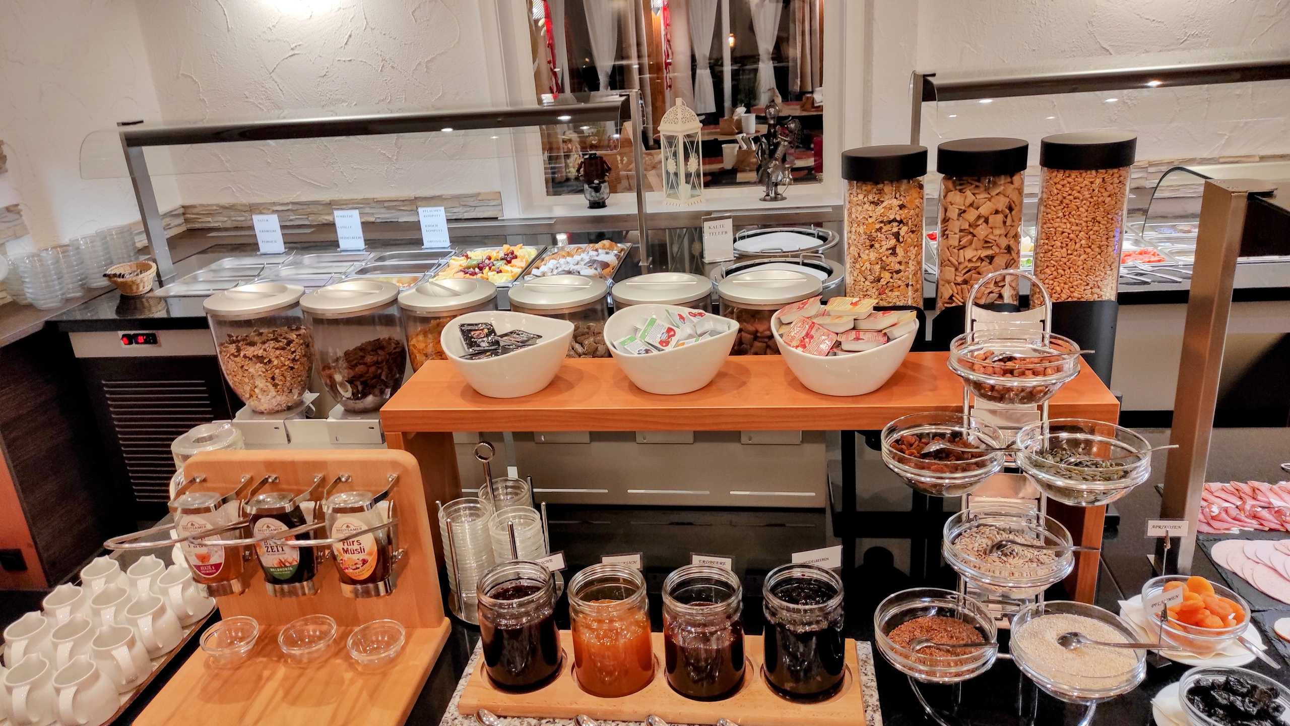 Krone Buffet Muesli3