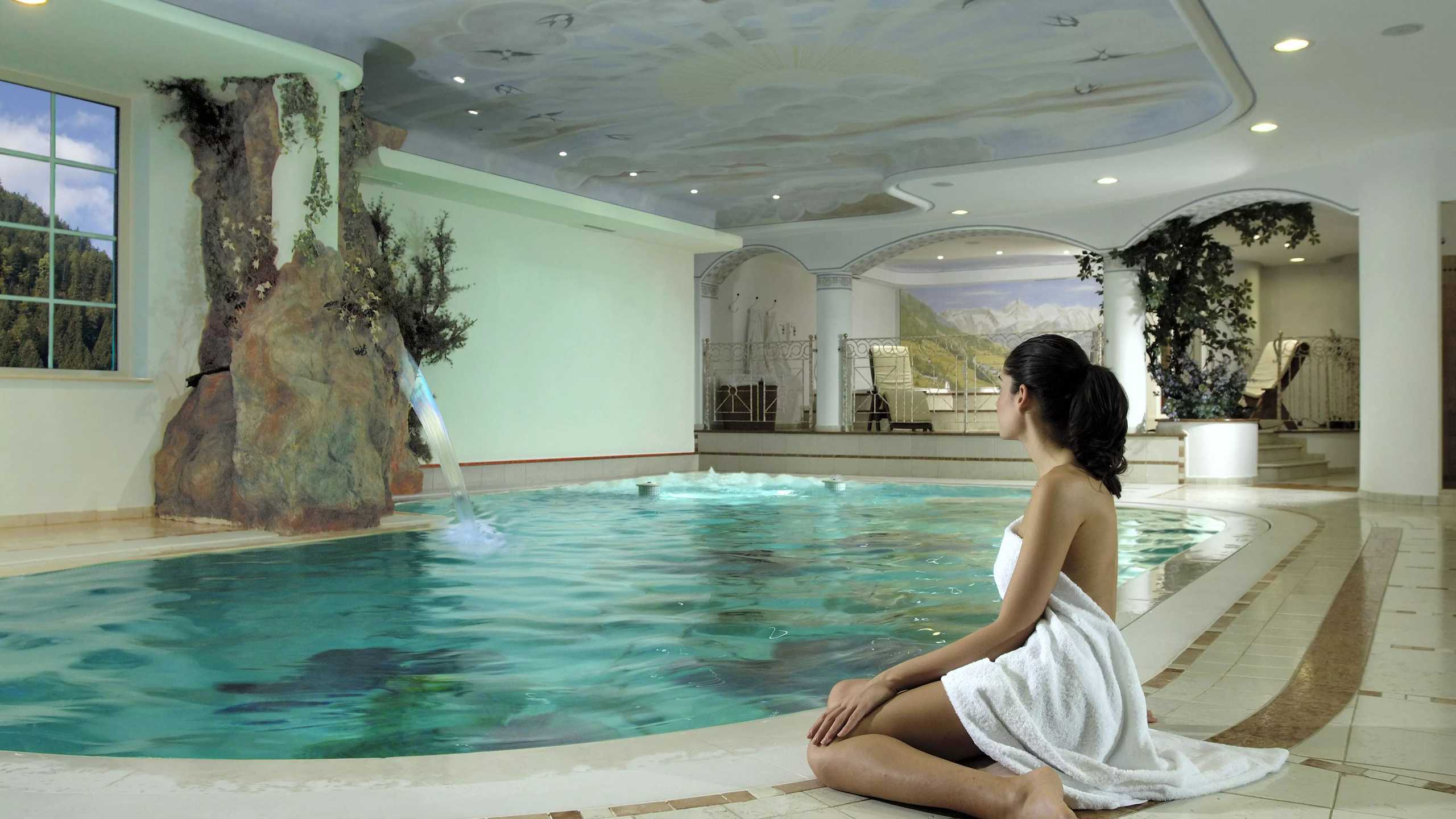 Kristina Wellness Hallenbad Model