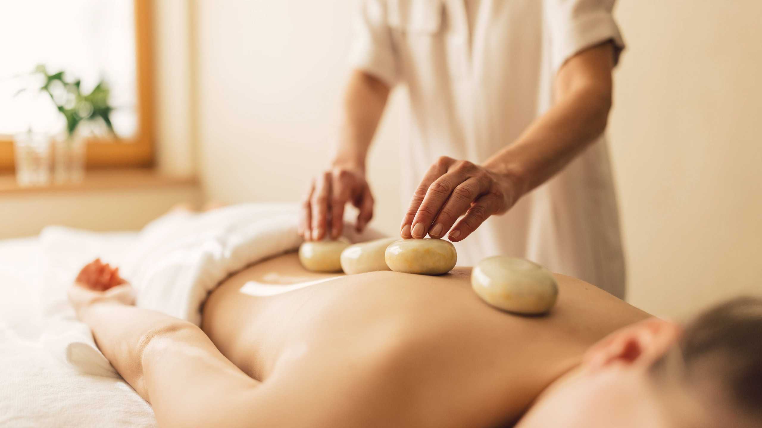 Alpinroyal Wellness Massage2