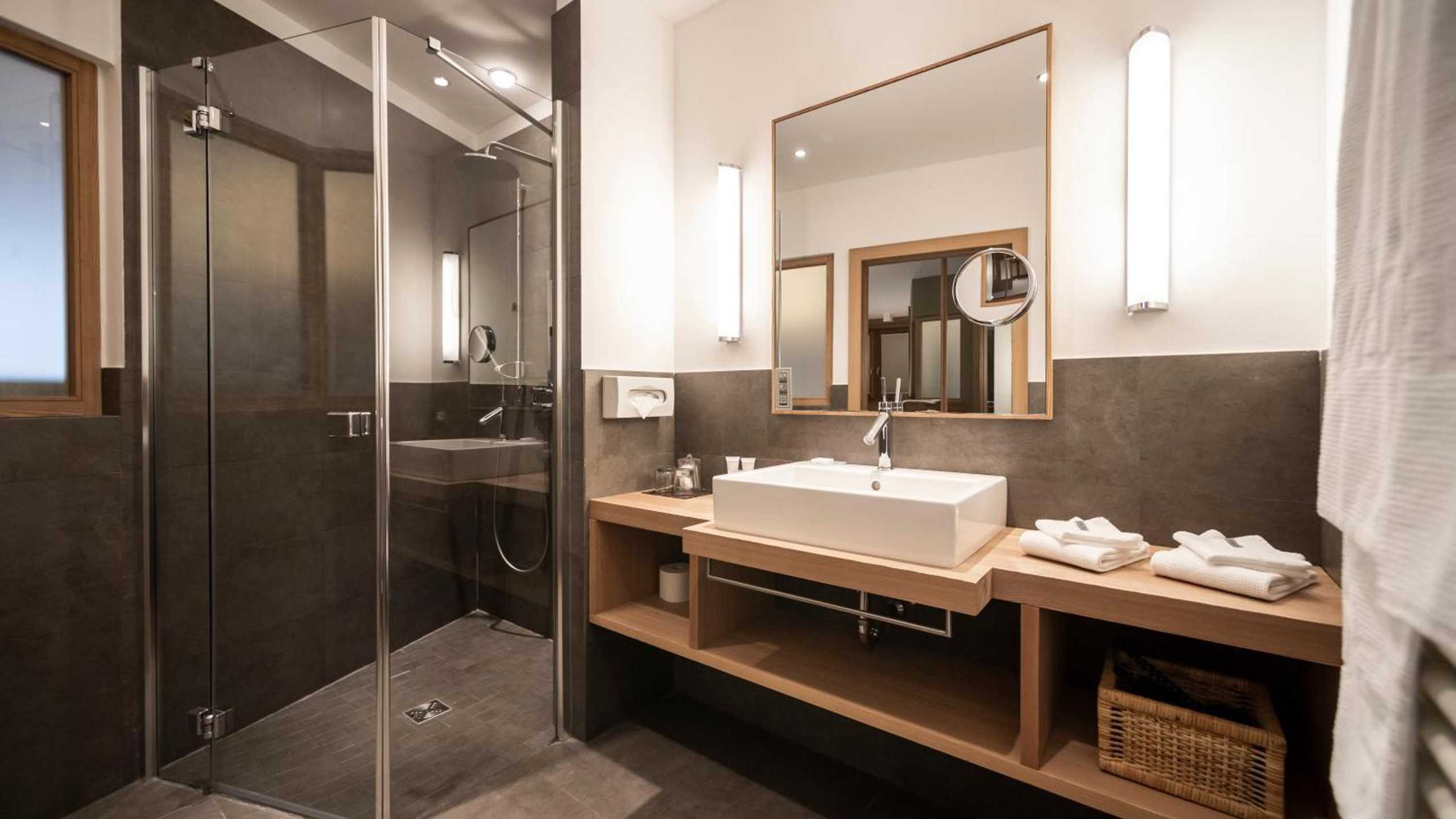 Belvedere Zimmer Juniorsuite Garden Bad