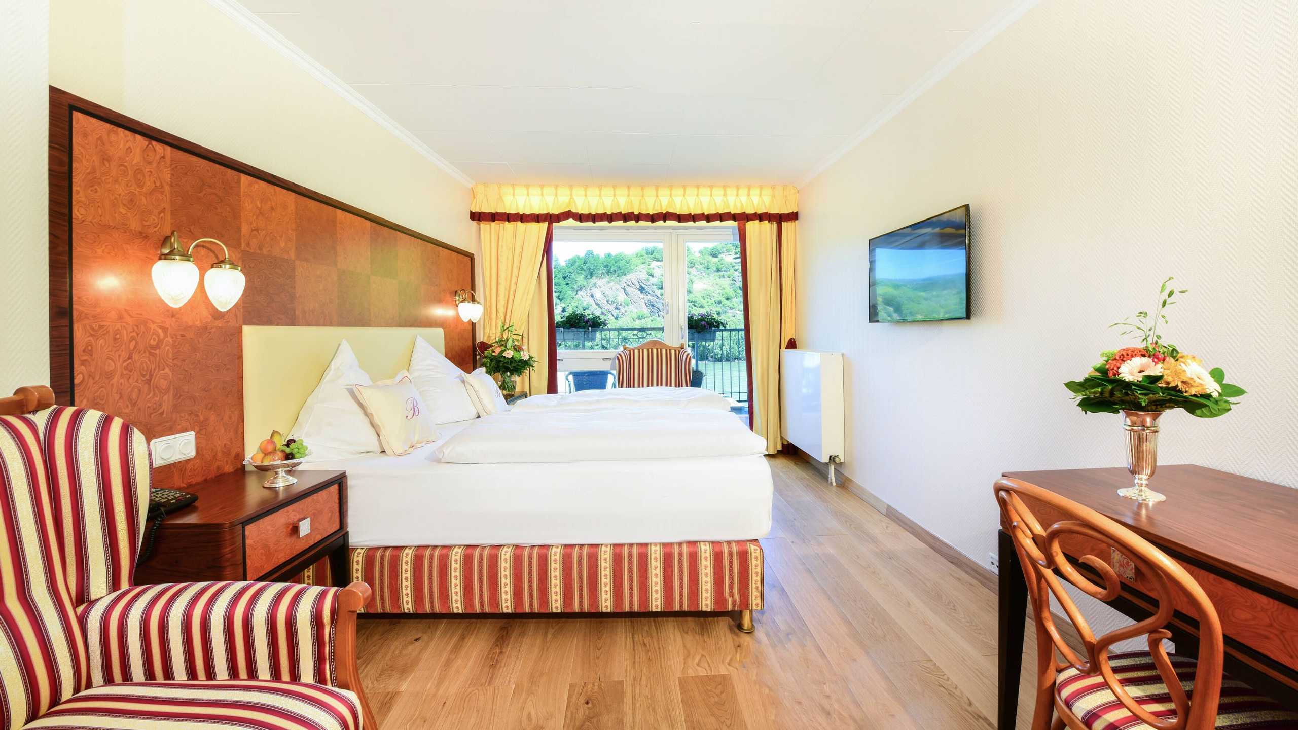 Bellevue Zimmer Rheinblick