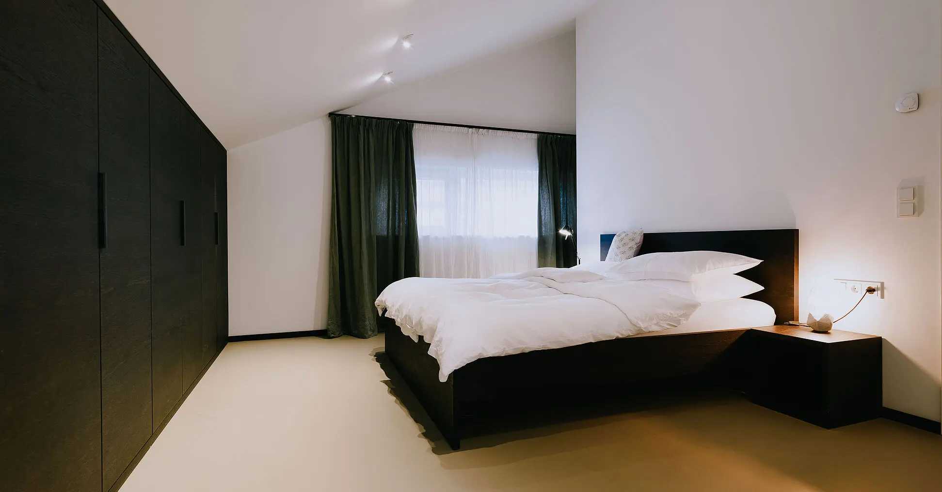 Tanzer Zimmer Loft