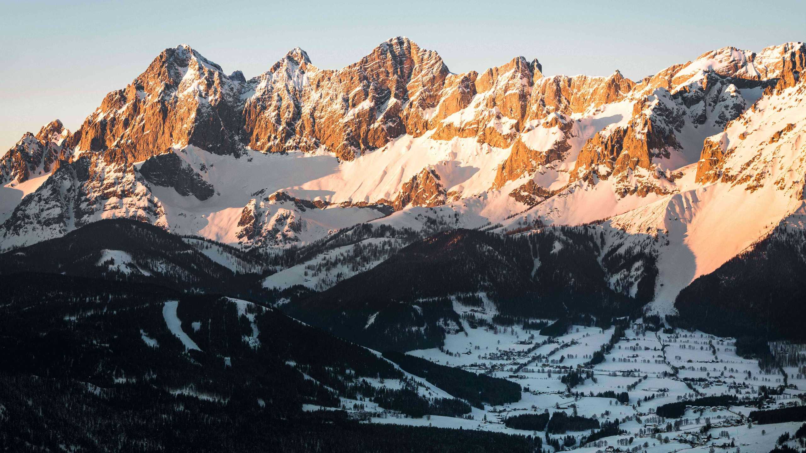 Hotelund Schladming Berge Winter