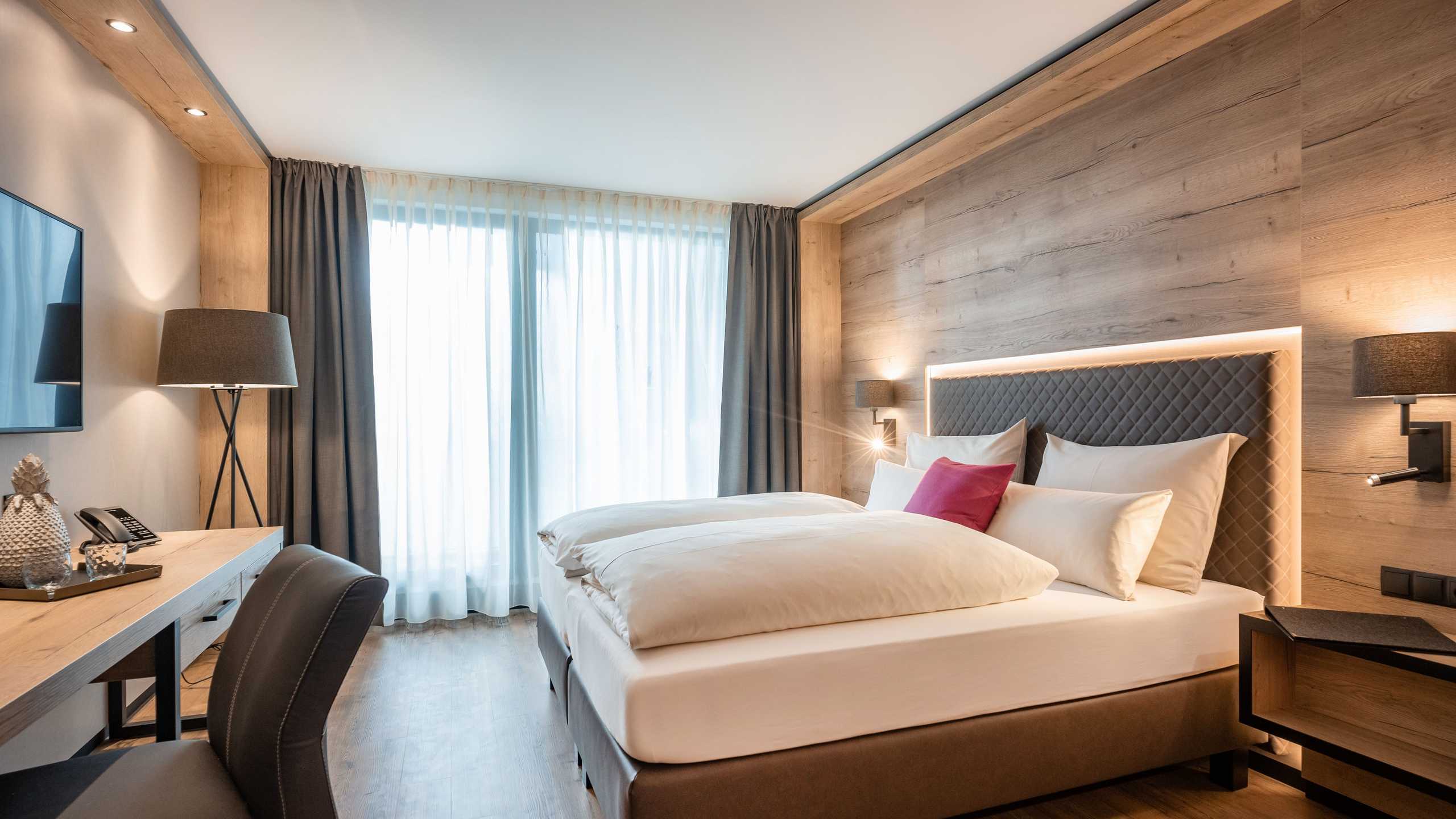 Adapura Zimmer Casual