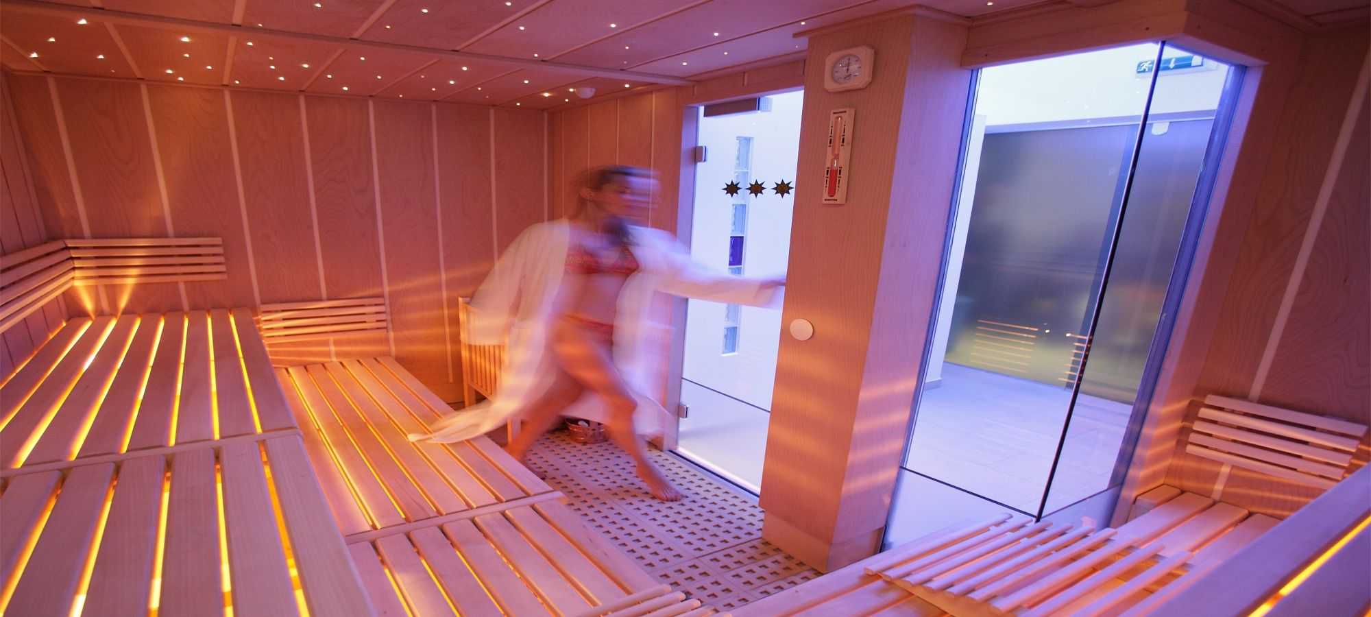 Barry Wellness Sauna