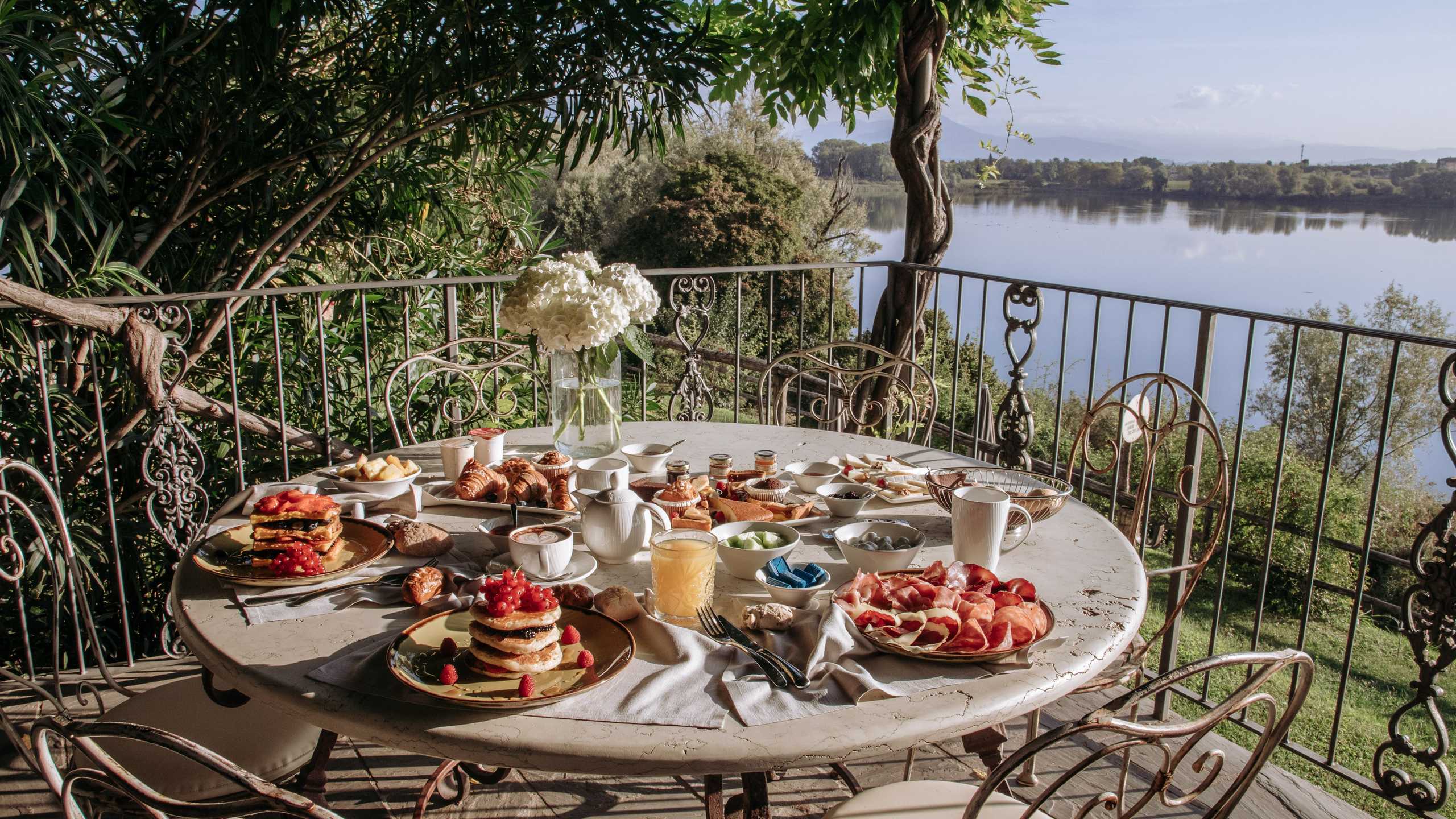 Frassino Kulinarik Fruehstueck