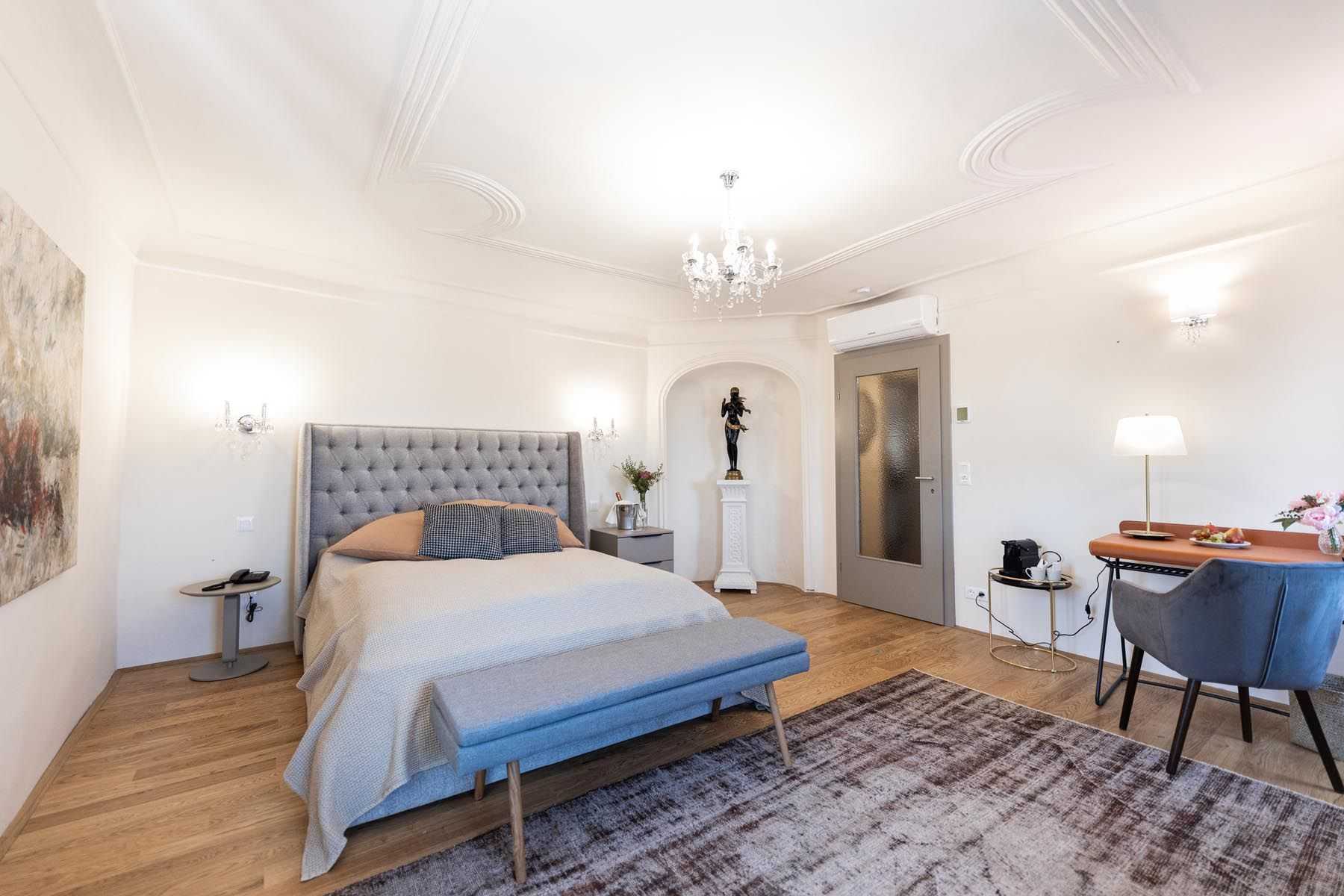 Demerin Zimmer Suite1