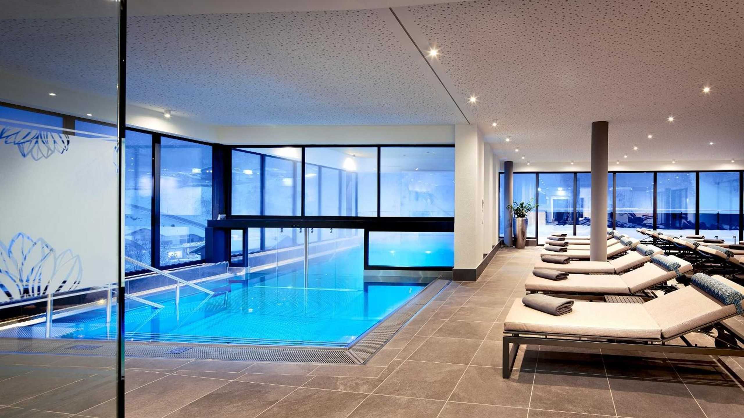 Seemount Wellness Hallenbad4