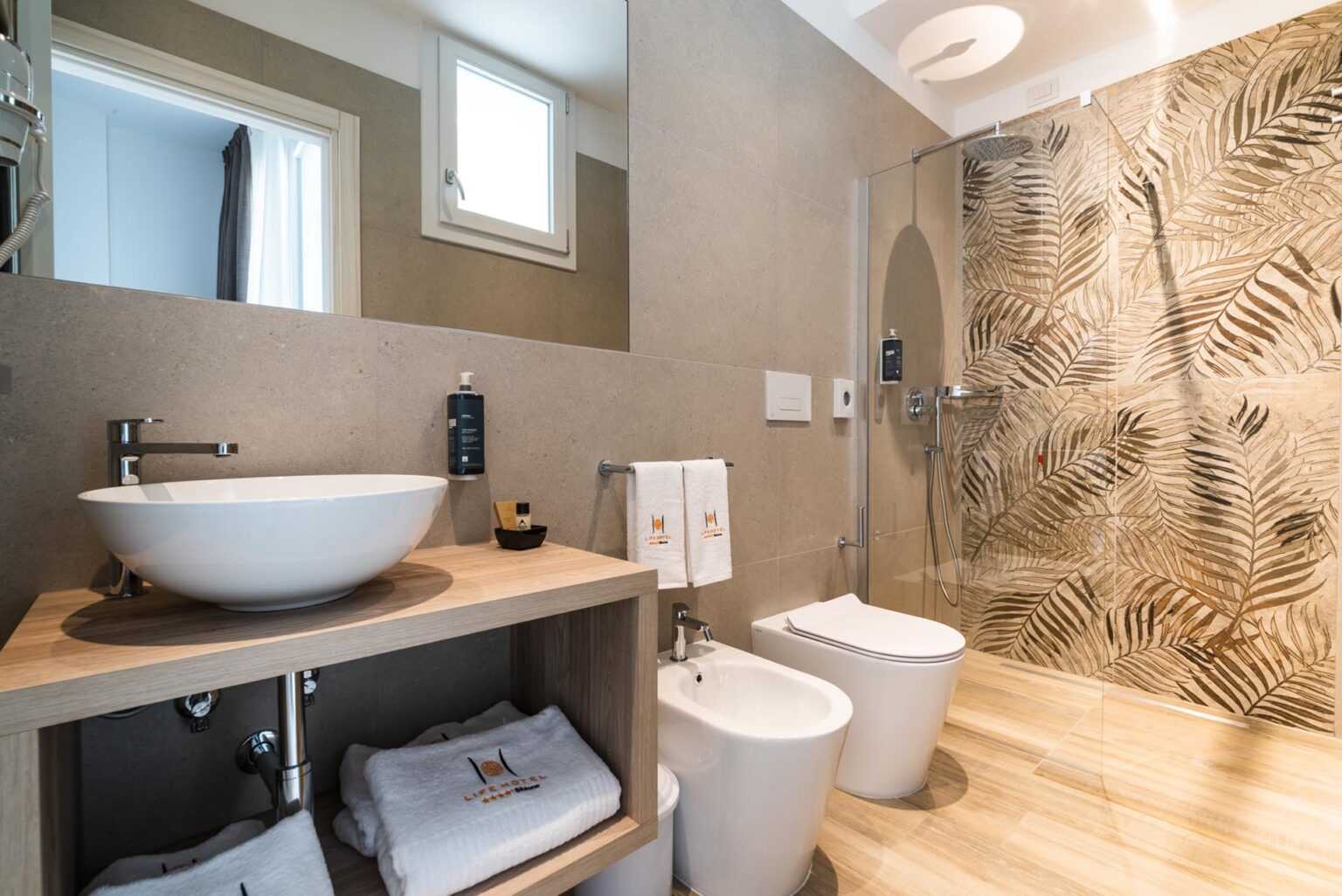 Life Zimmer Life Bad