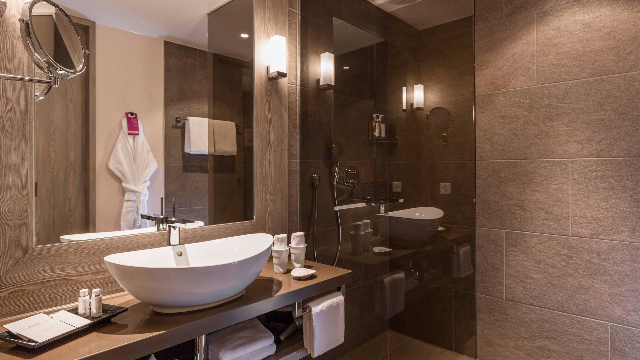 Ameron Zimmer Comfort Bad