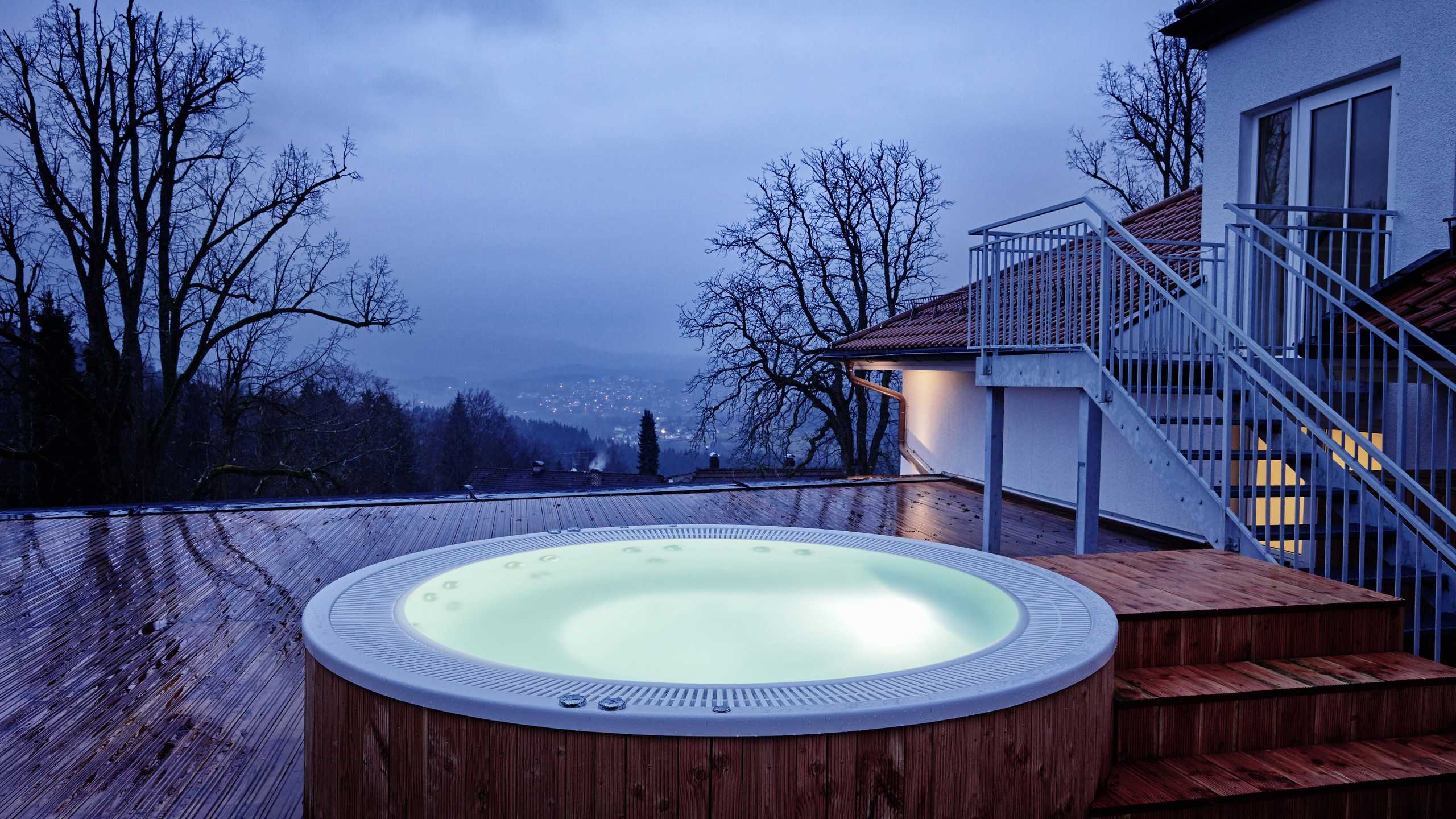 Robenstein Wellness Whirlpool