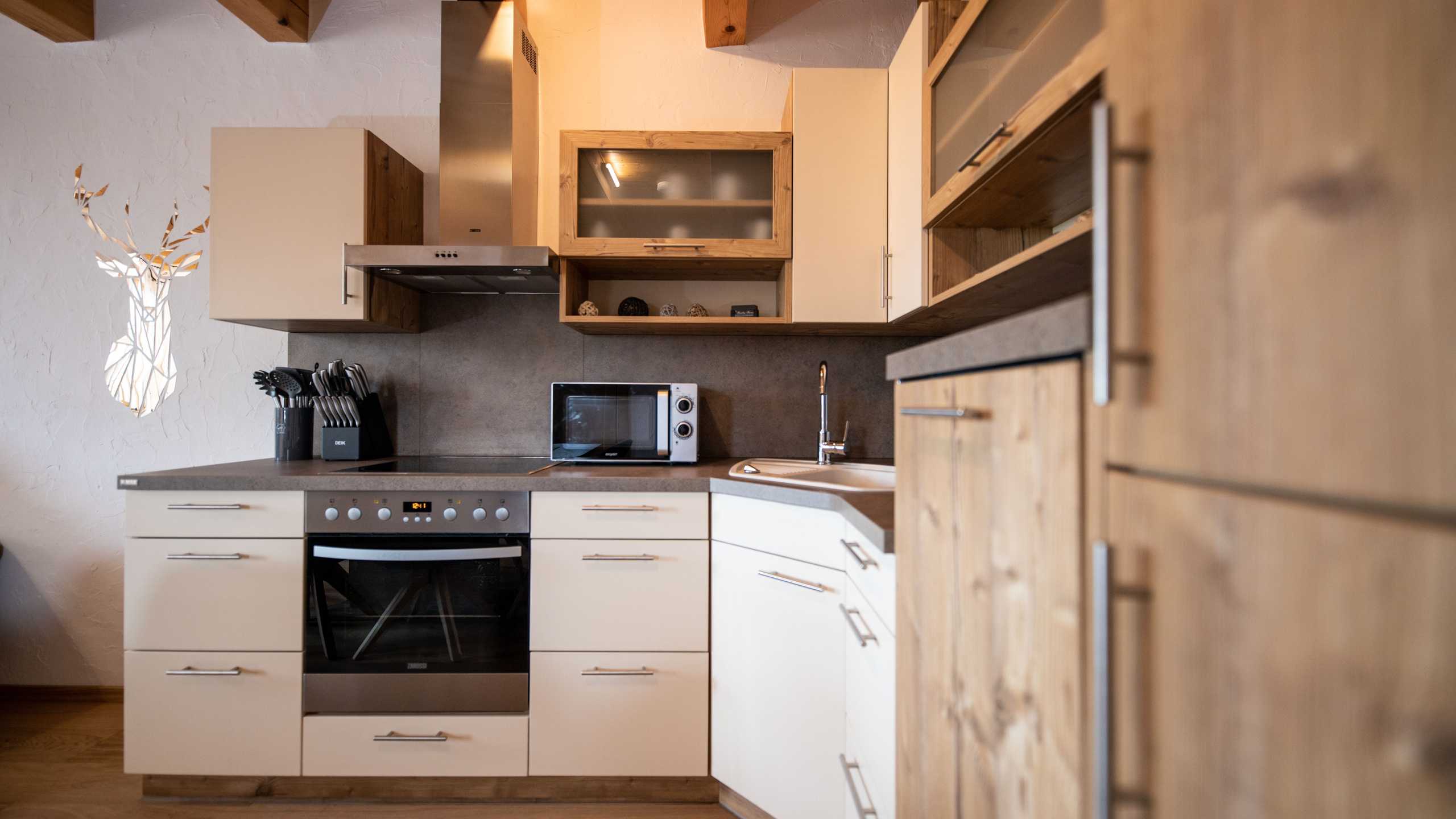 Kellerstoeckl Appartement 13Er Kueche