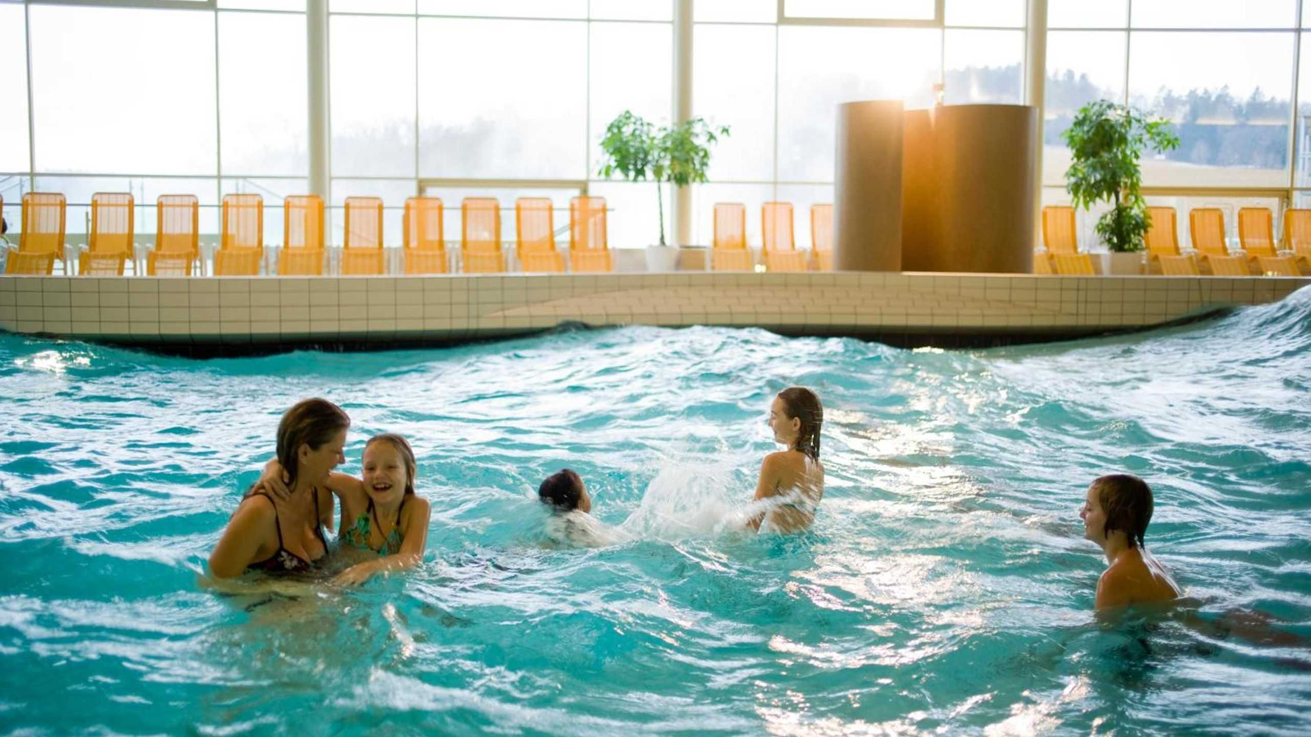 Allegria Therme Hallenbad Kinder2