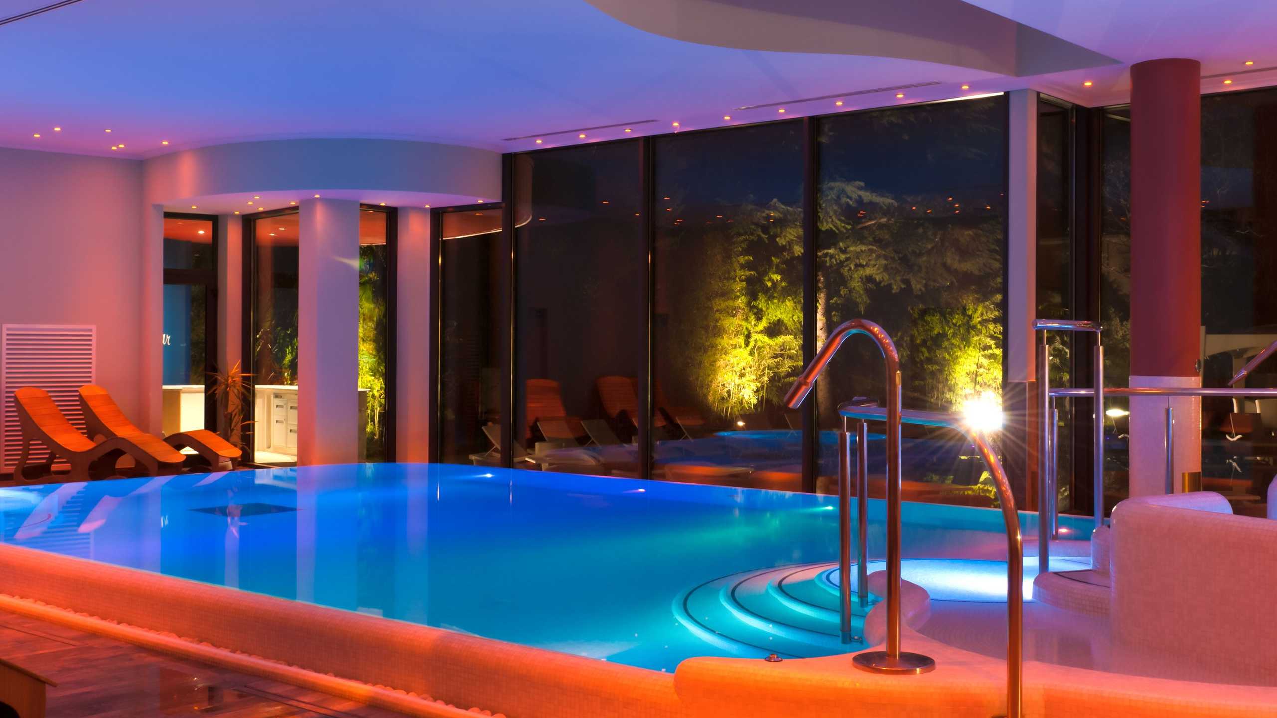 Villanicolli Wellness Hallenbad4
