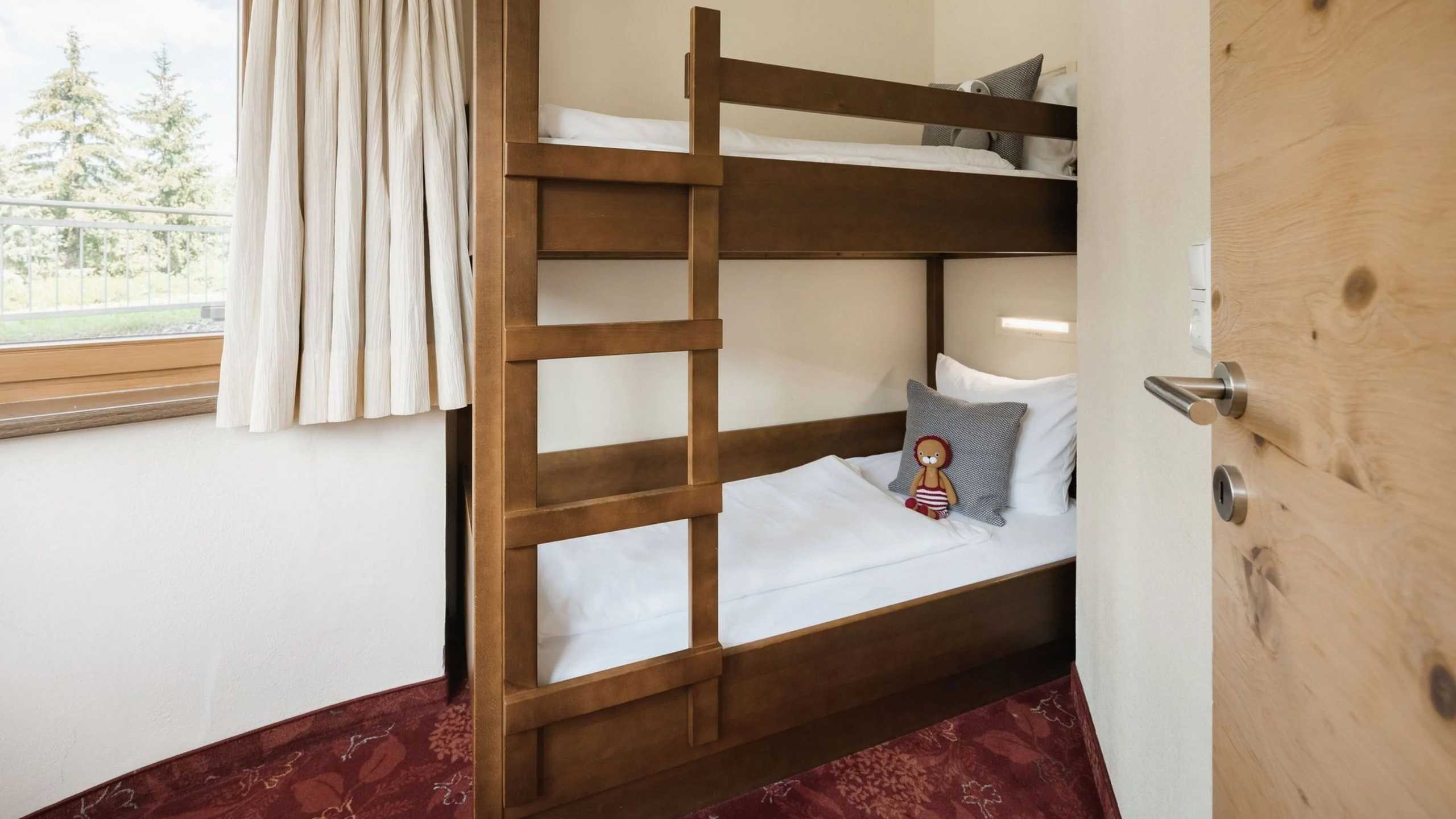 Miaflor Zimmer Familie3