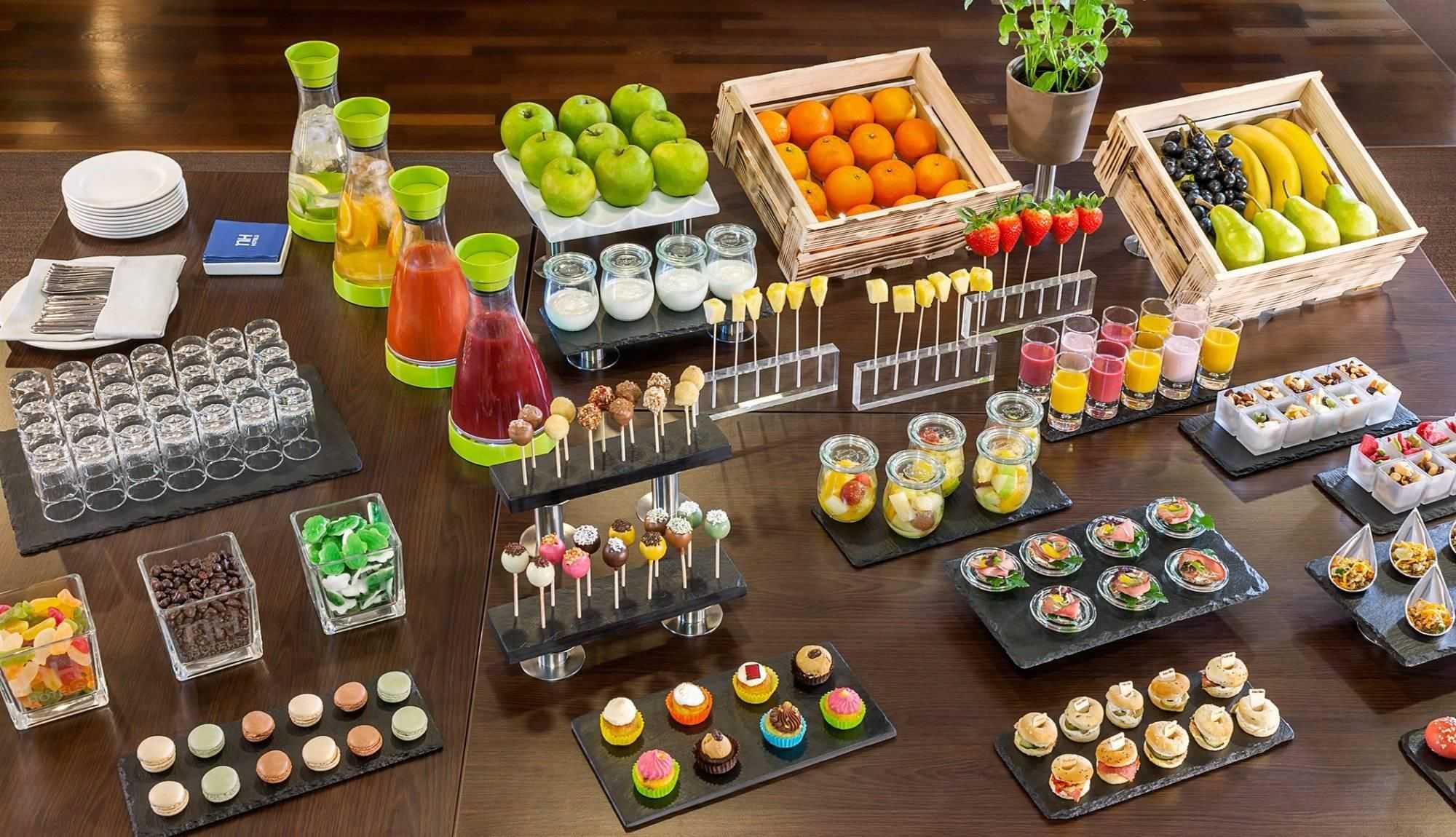 Nhhamburg Rennbahn Buffet3