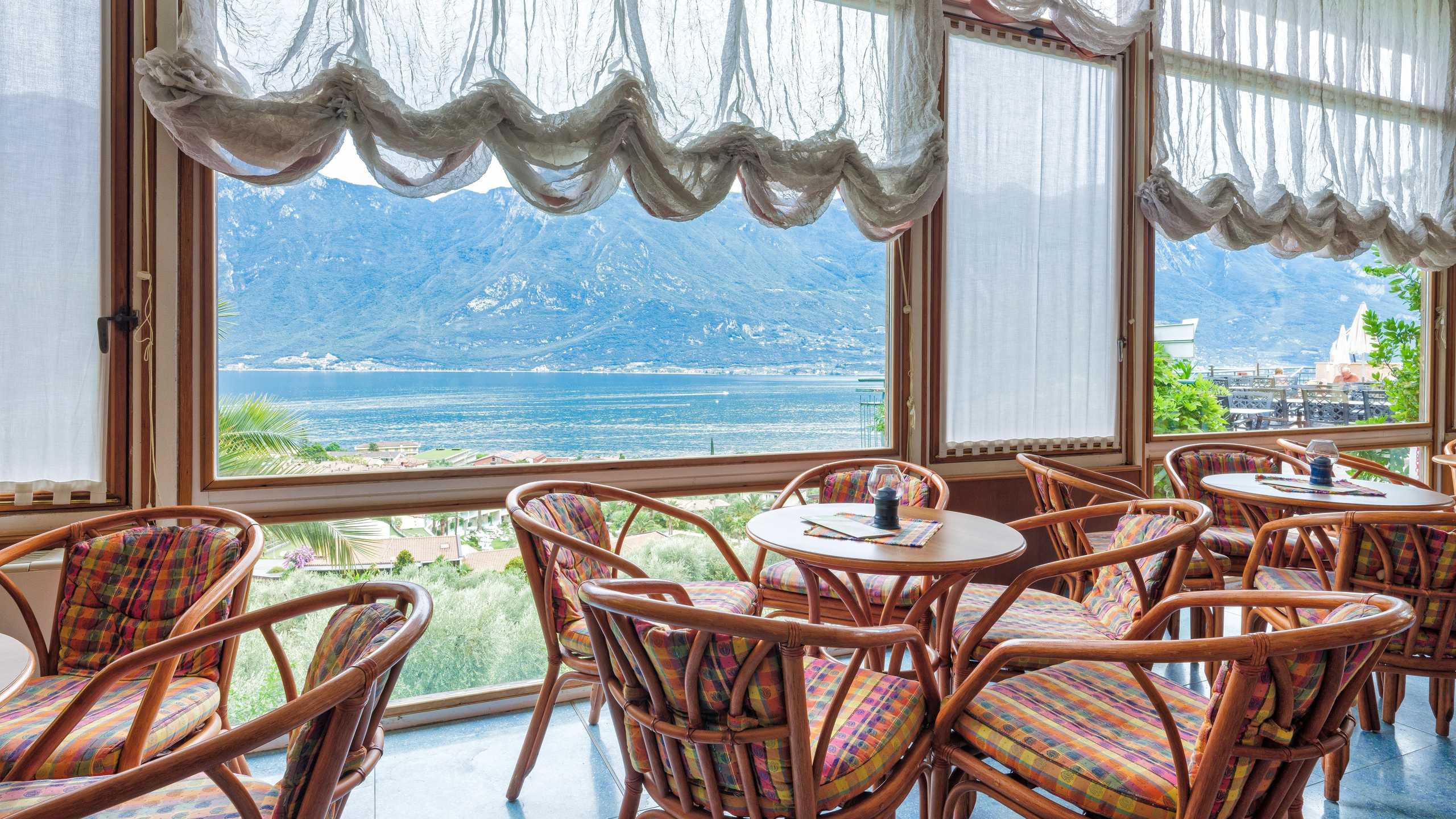 Cristina Restaurant3