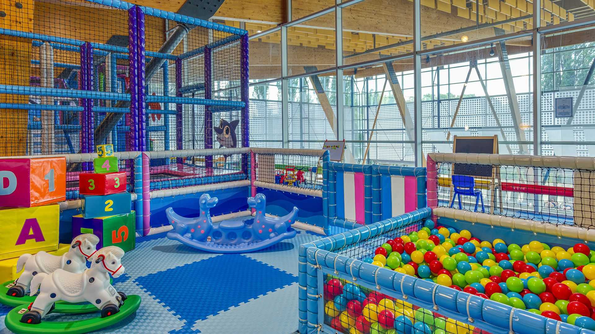 Aquacity Seasons Spielraum