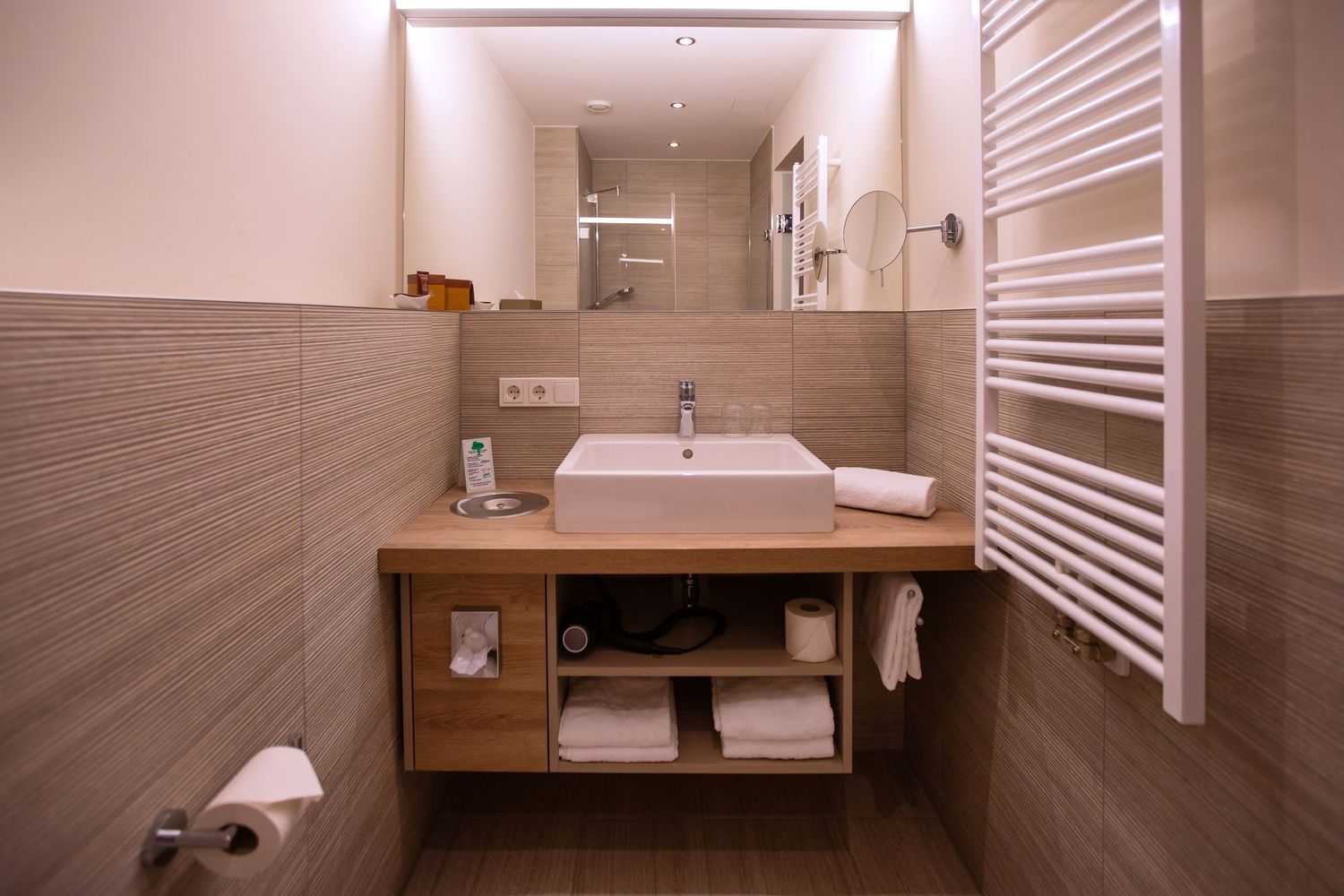 Heckenhof Zimmer Comfort Bad