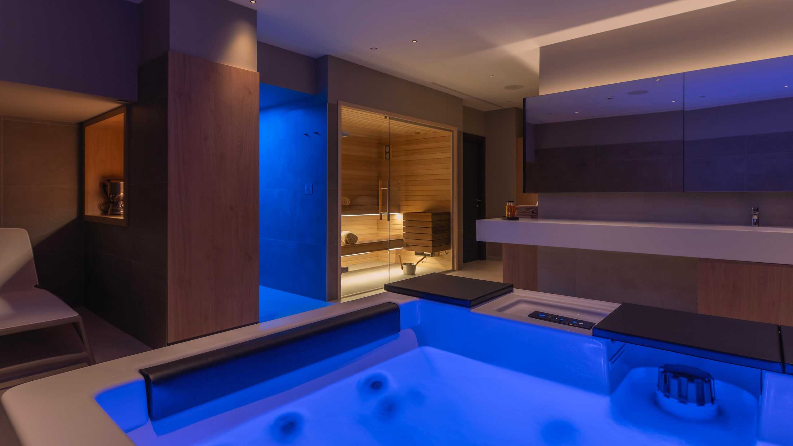 Monumenti Wellness Whirlpool
