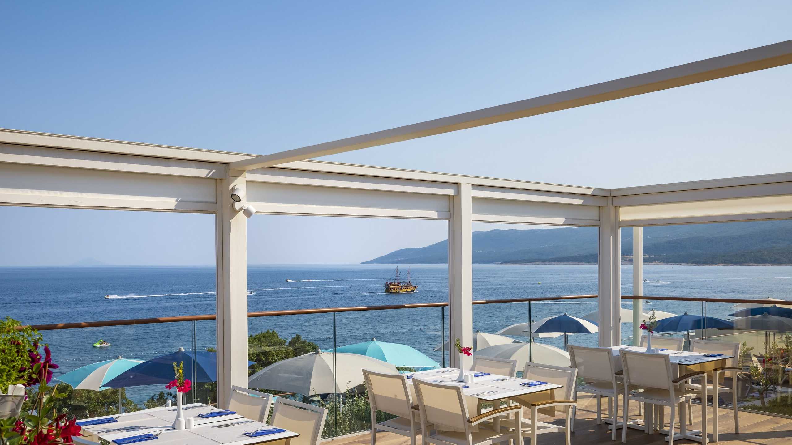 Valamar Bellevue Restaurant Terrasse4