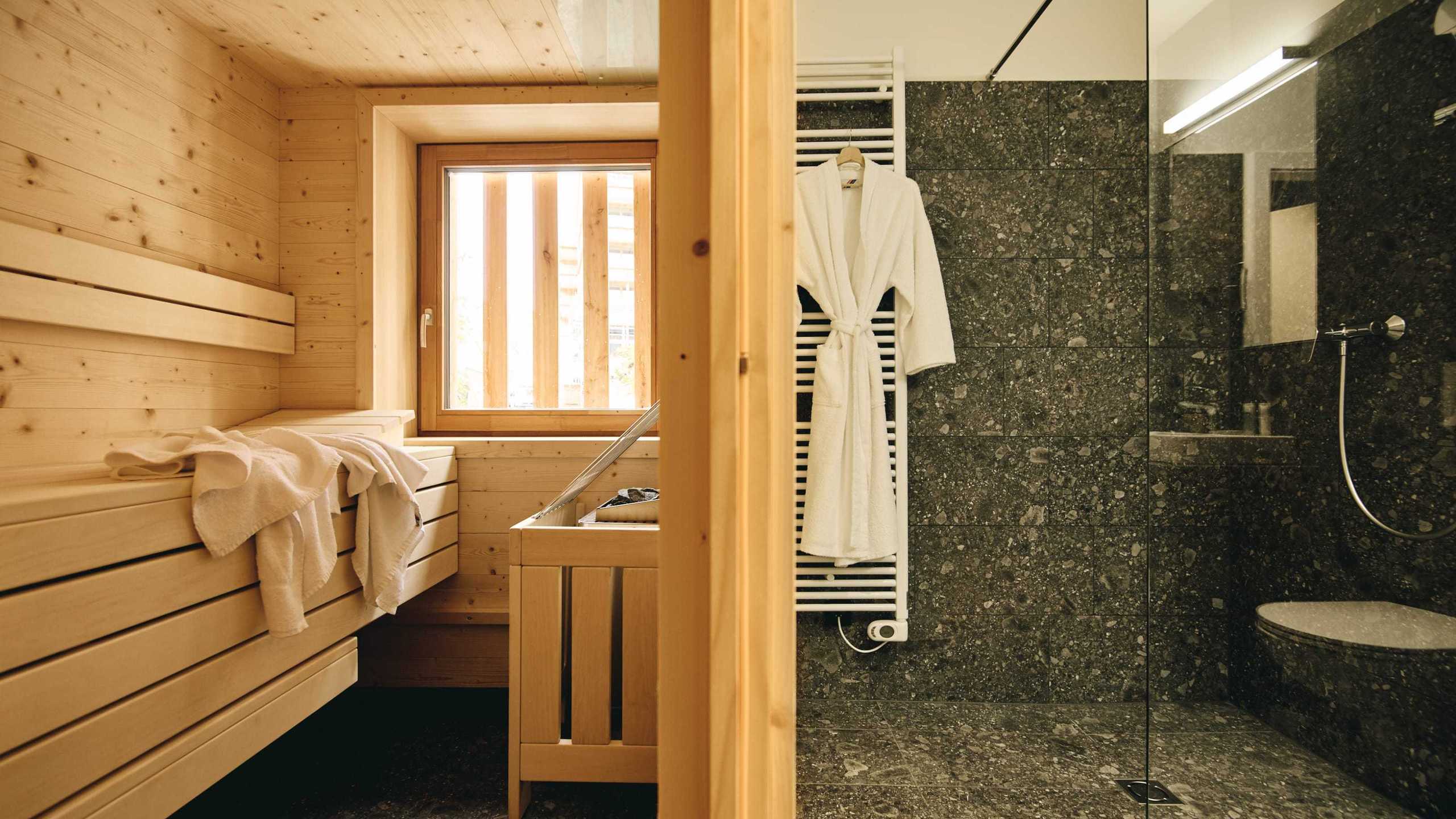 Gartnerkofel Zimmer Wulfenia Bad Sauna