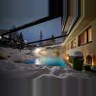 Karawanserai Pool Winter