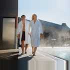 Thermelaa Therme Aussen Paar4