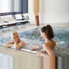 Bruendl Wellness Hallenbad Models