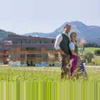 Narzissen Hotel Paar